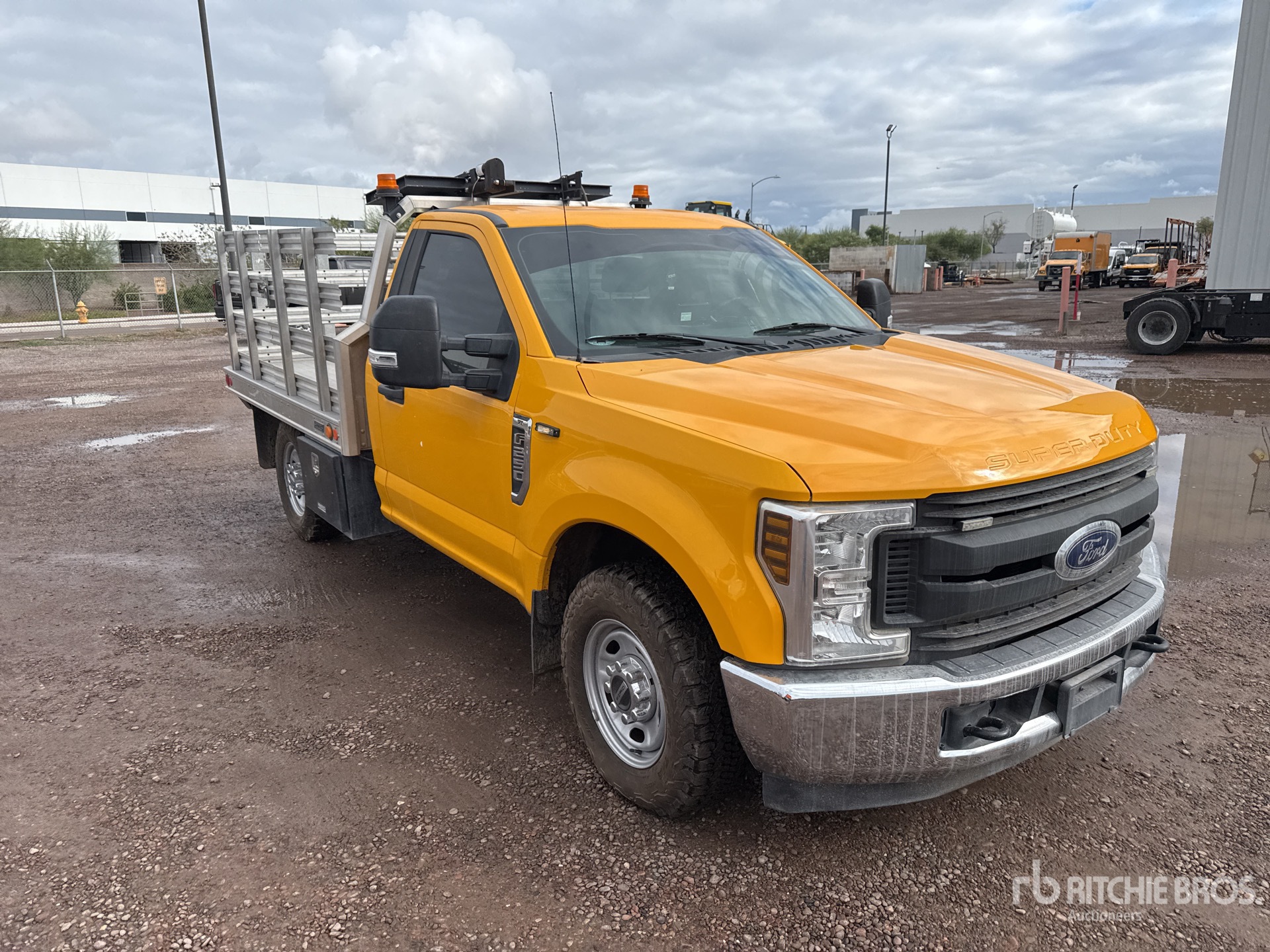 General Appearance with Picture, Right Front Corner