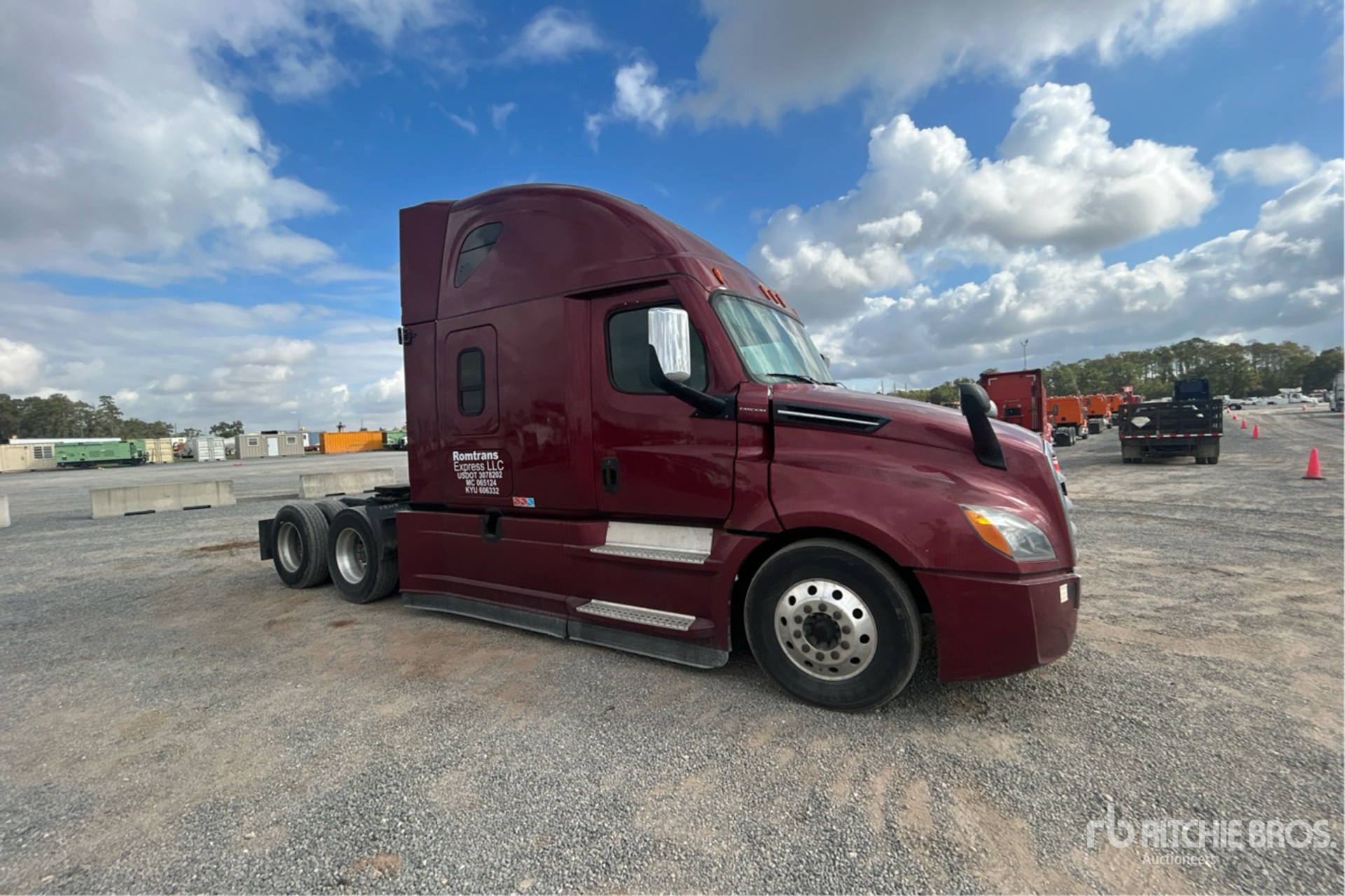 General Appearance with Picture, Right Front Corner