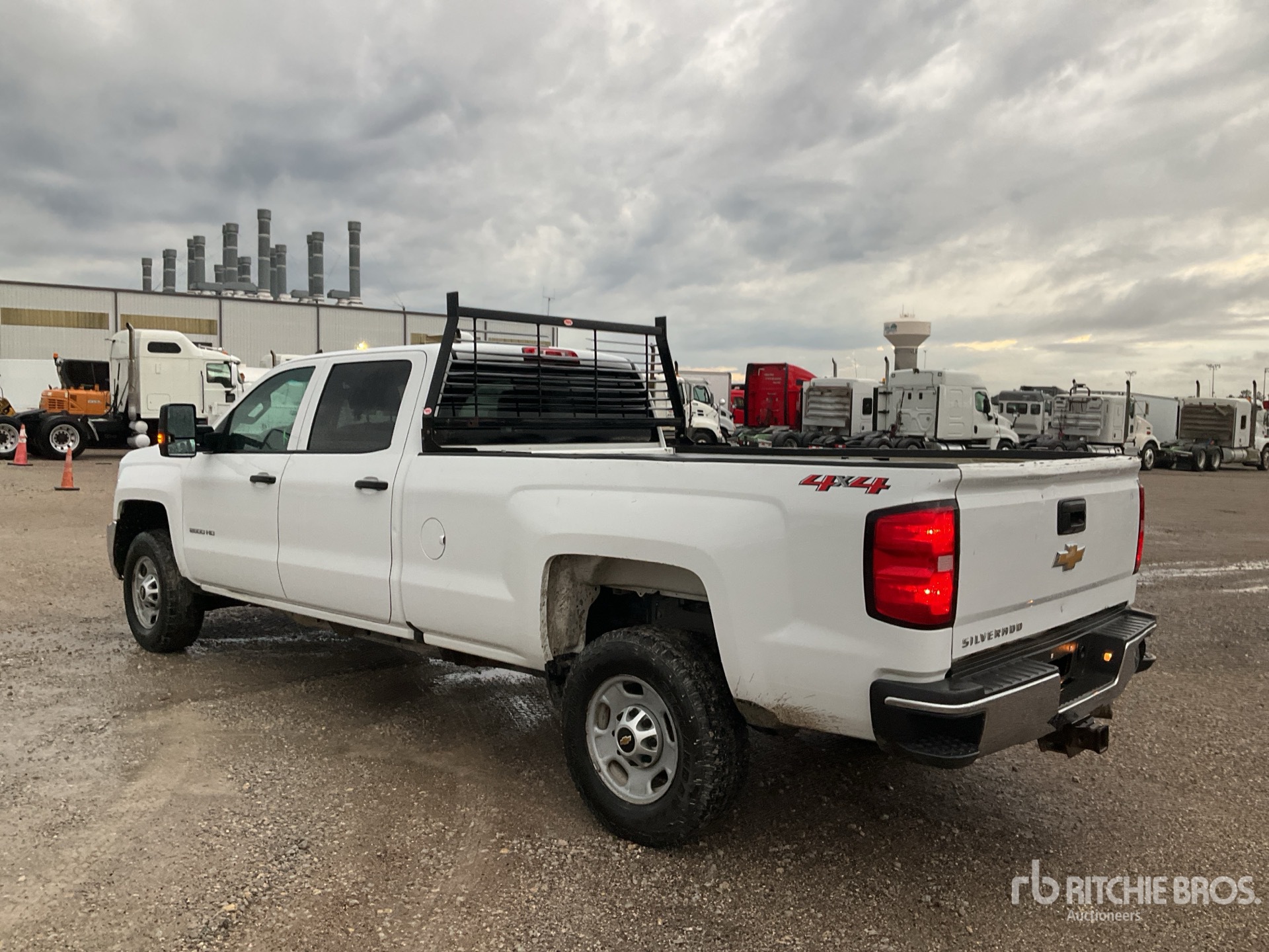 Aspect général with Image, coin arrière gauche