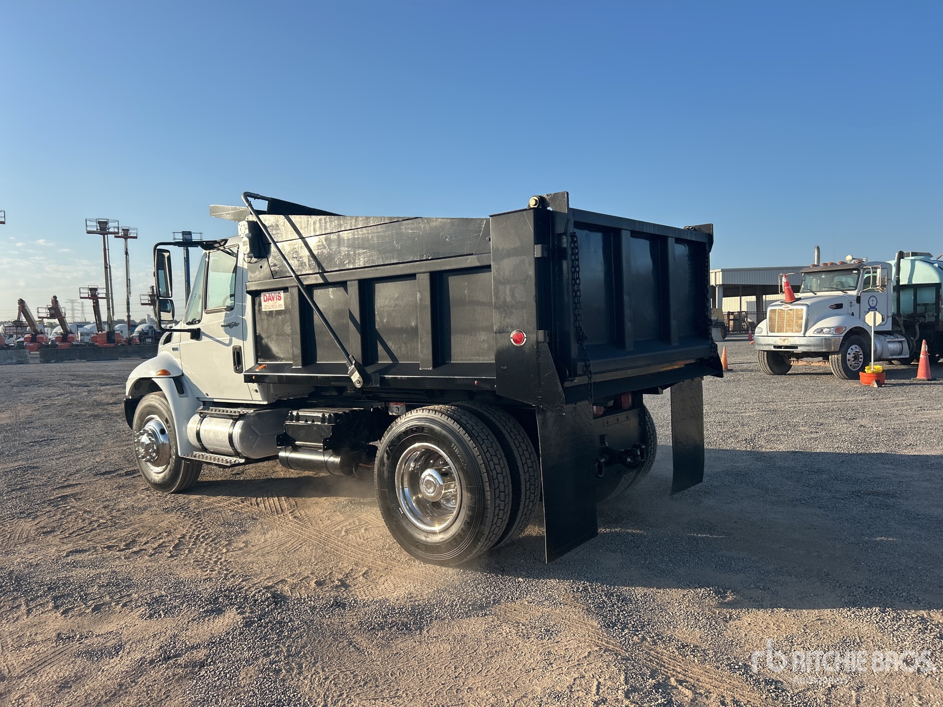 General Appearance with Imagen: esquina trasera izquierda