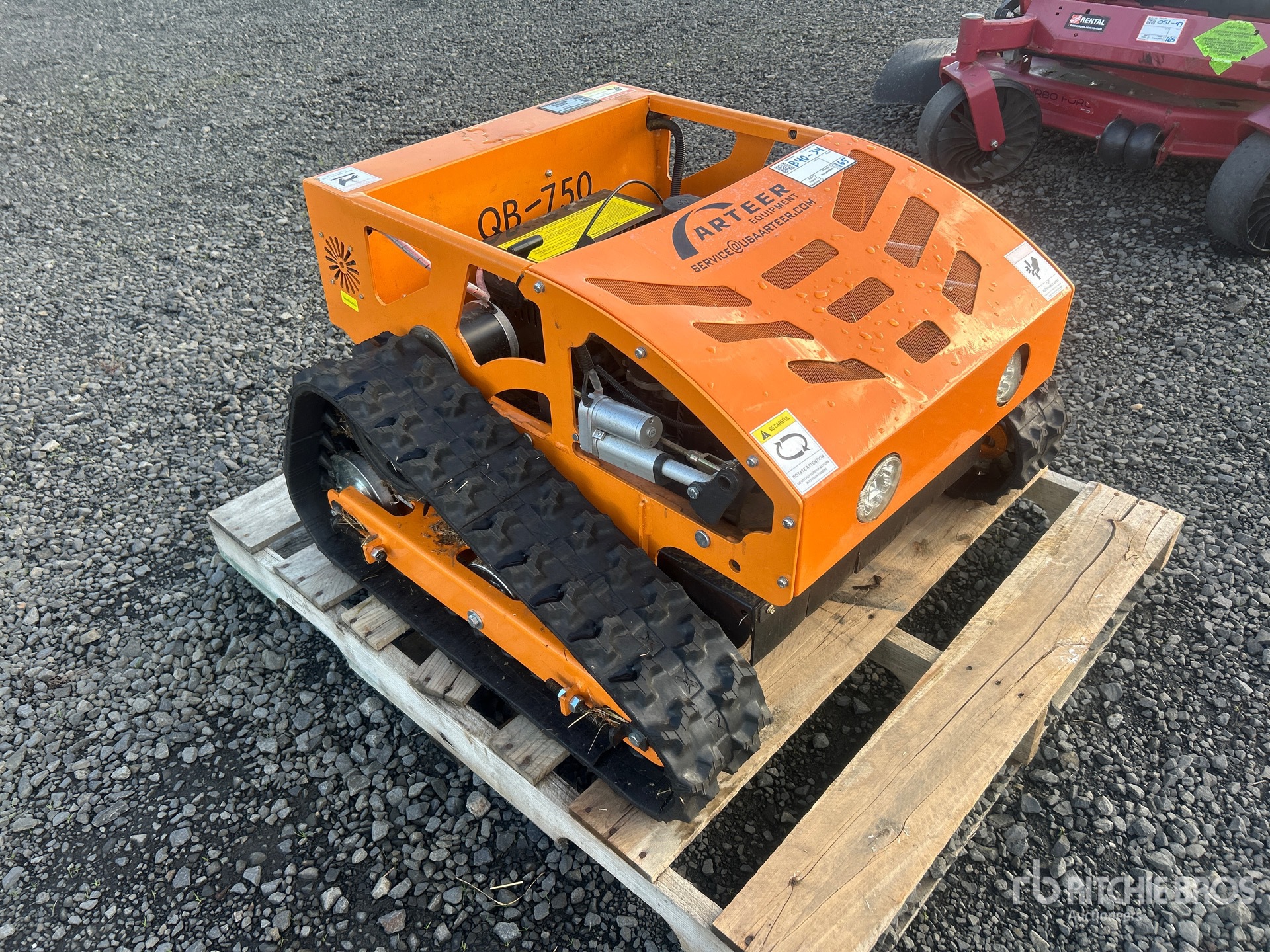 General Appearance with Picture, Right Front Corner