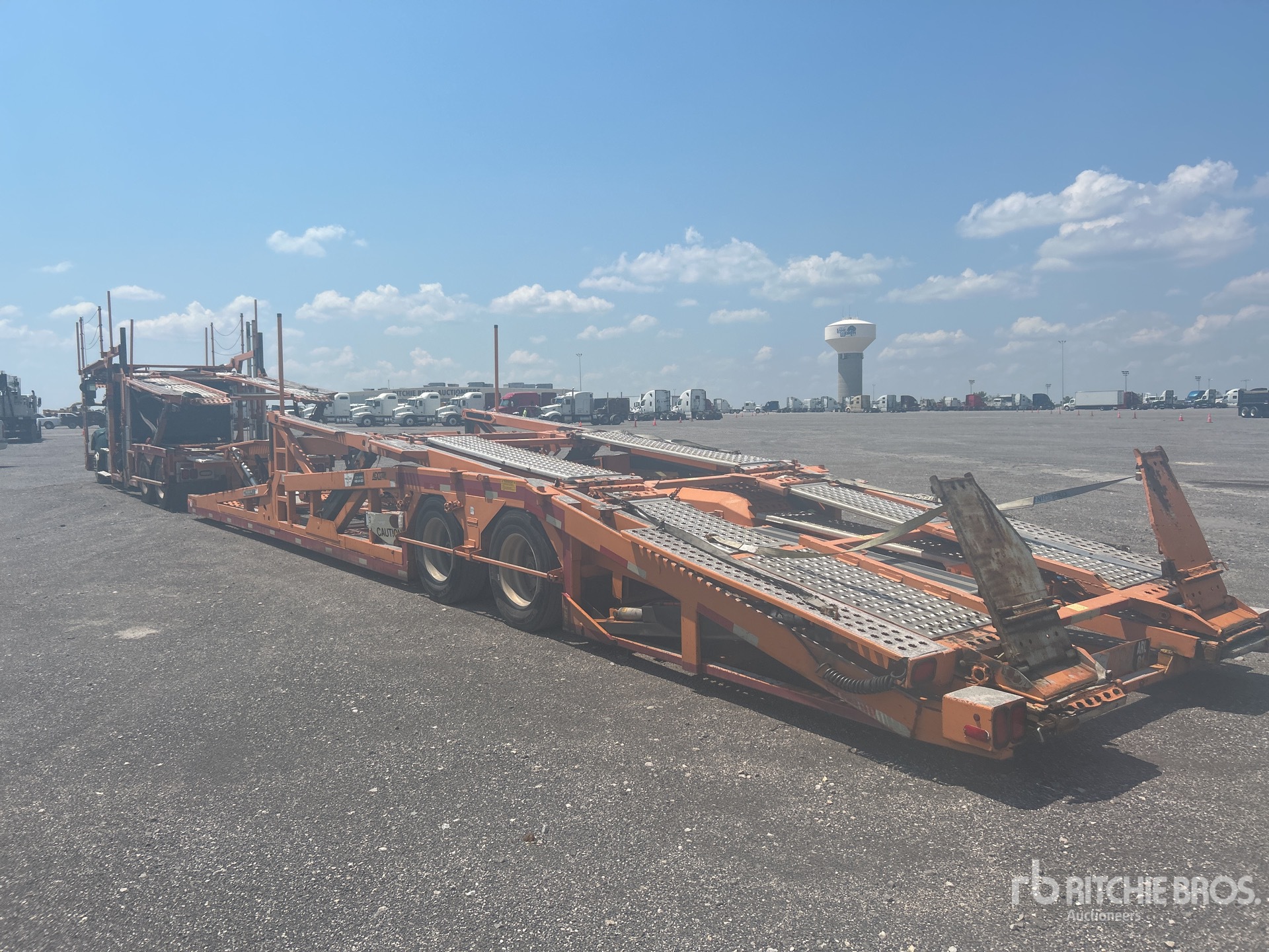 Aspect général with Image, coin arrière gauche