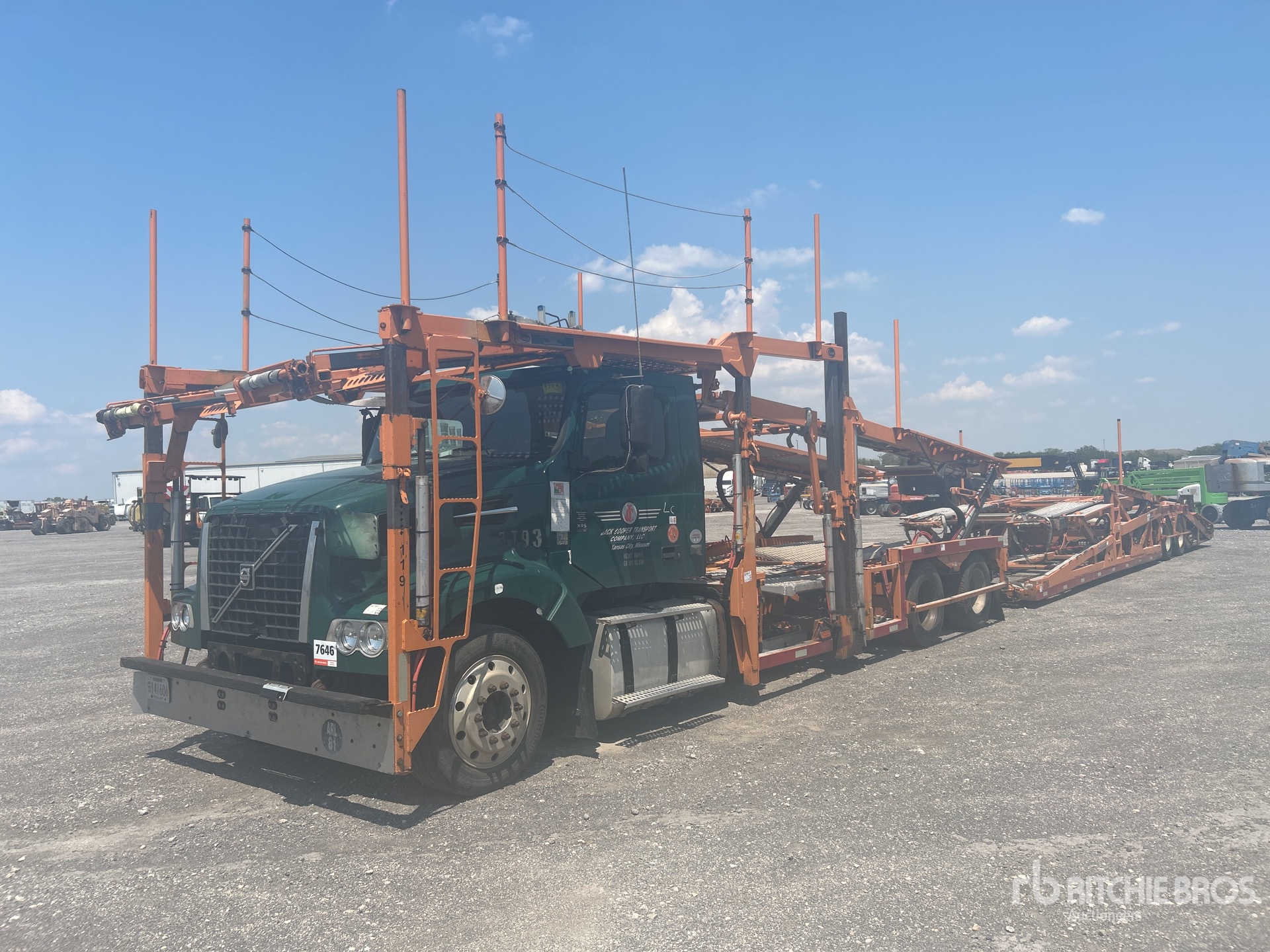 Aspect général with Image, coin avant gauche