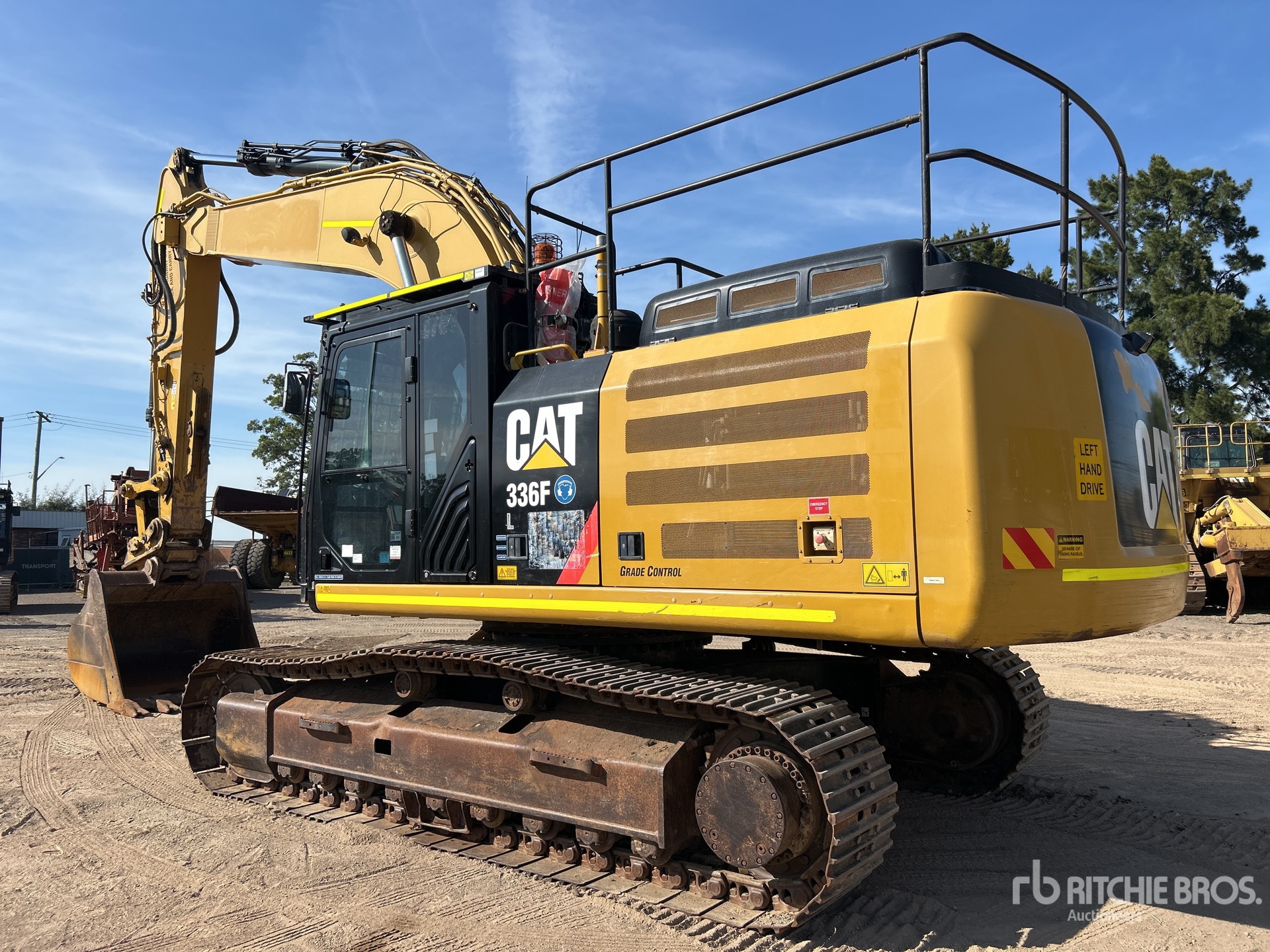 General Appearance with Imagen: esquina trasera izquierda