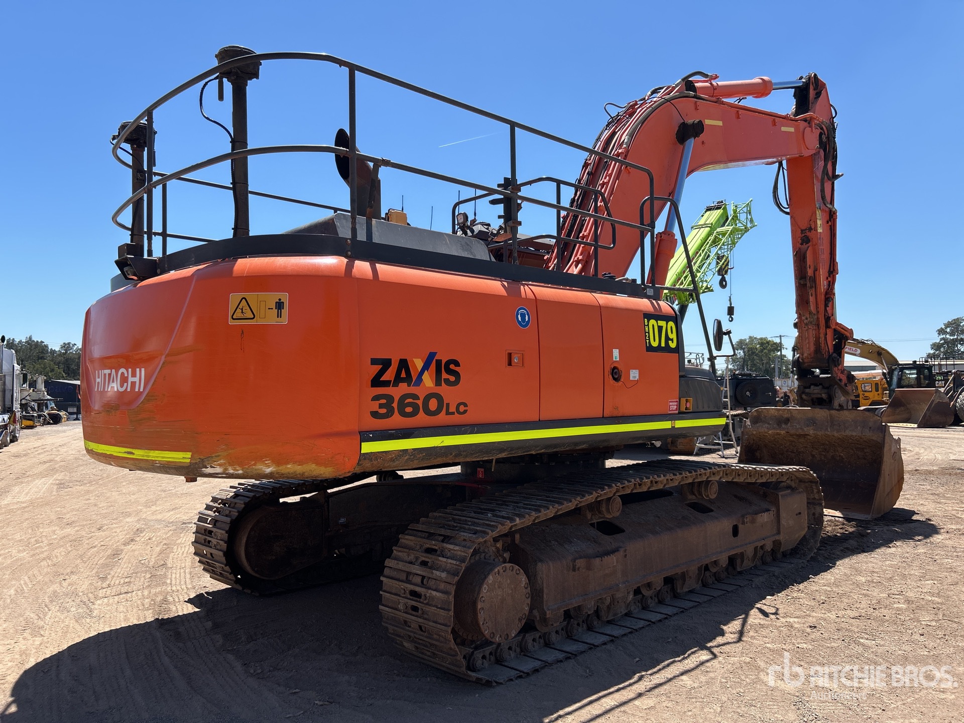 General Appearance with Bild, Ecke hinten rechts