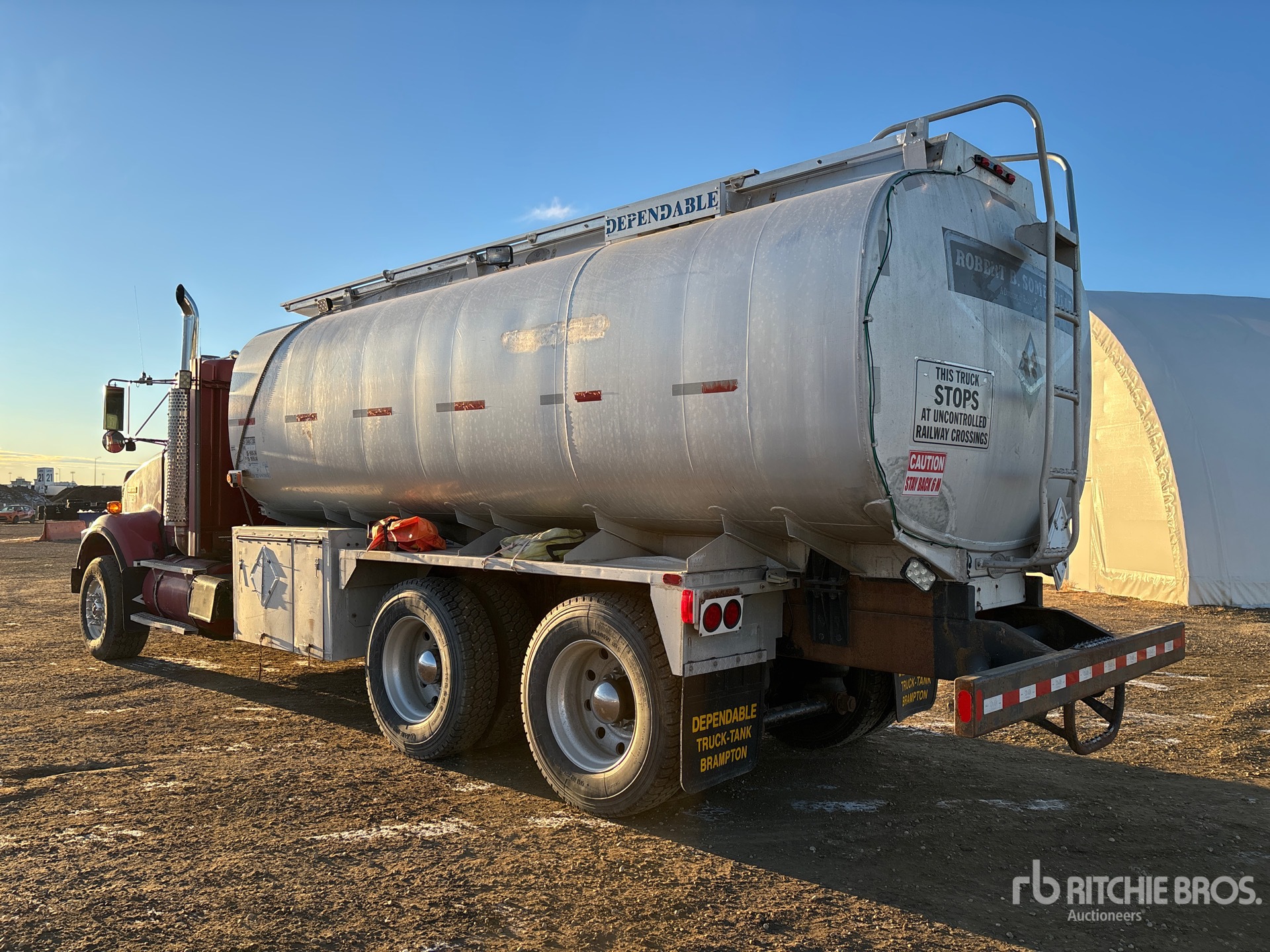 General Appearance with Picture, Left Rear Corner