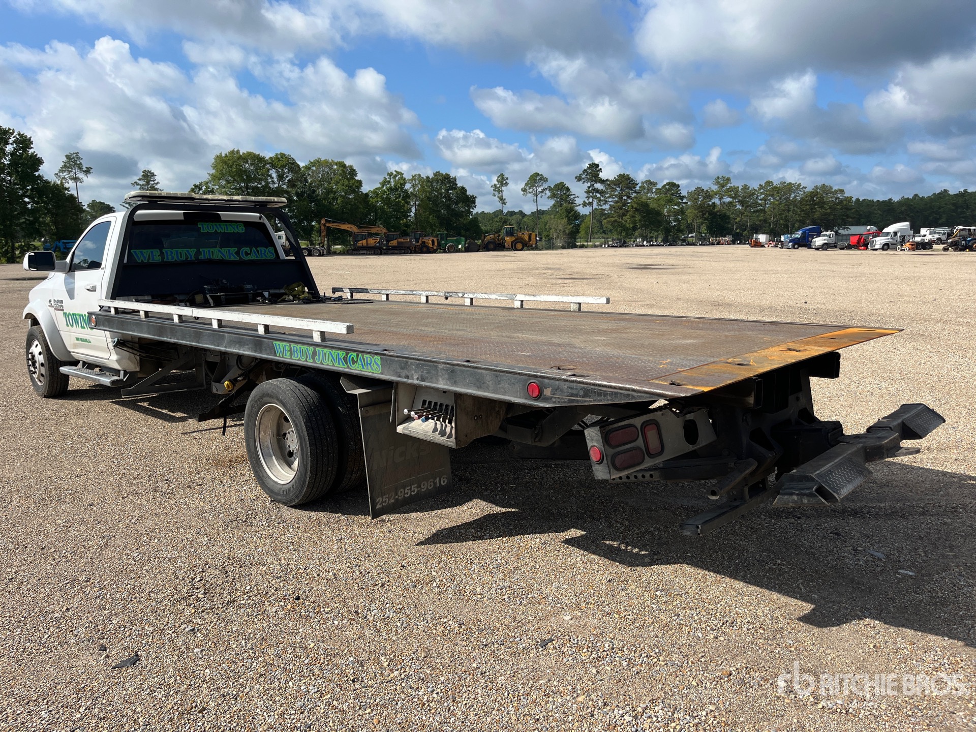 General Appearance with Imagen: esquina trasera izquierda