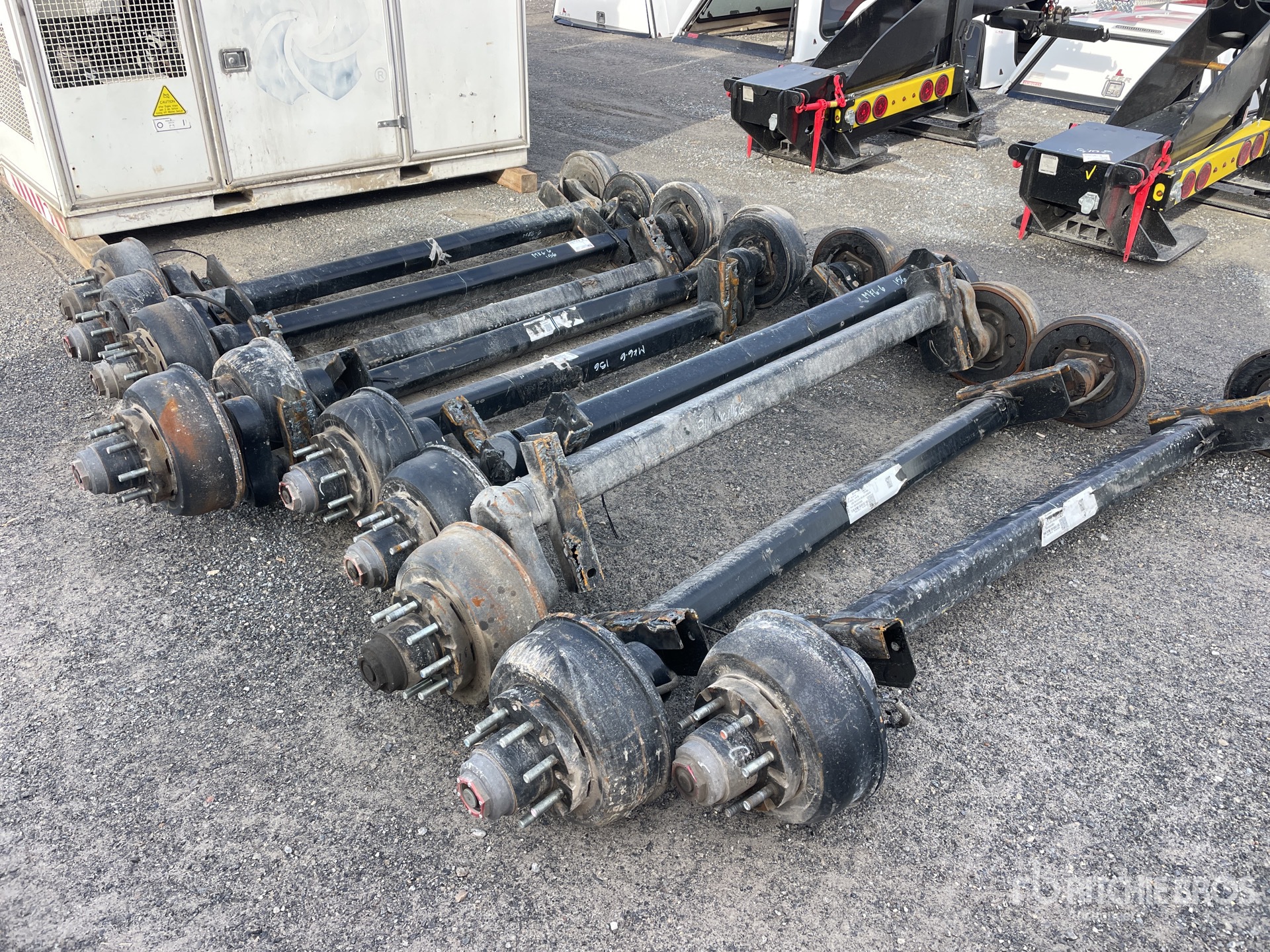 General Appearance with Foto, angolo posteriore sinistro