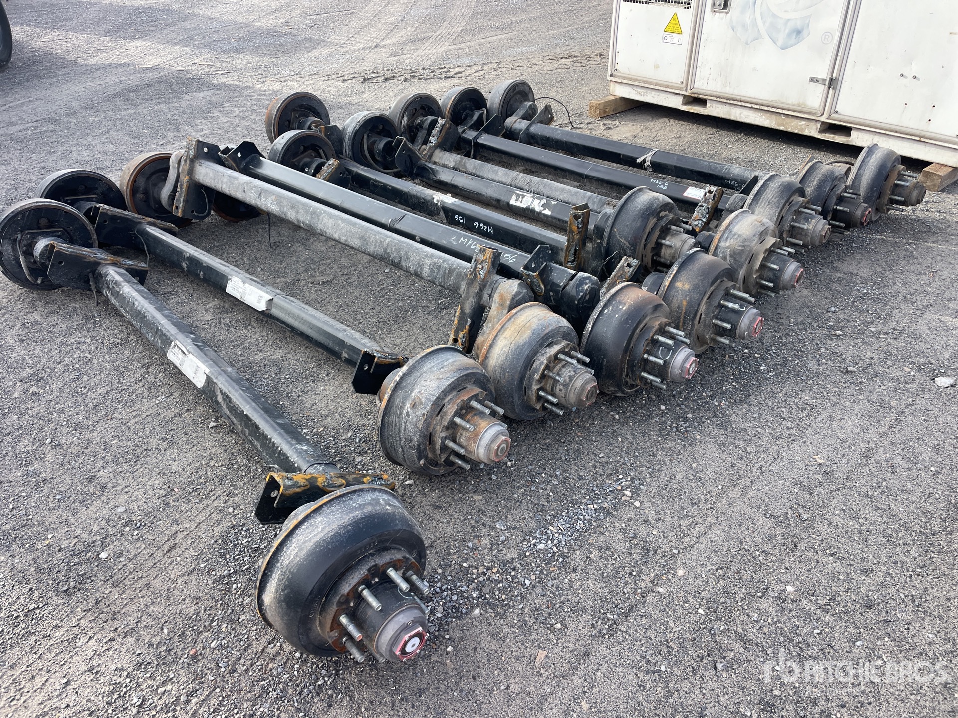 General Appearance with Foto, angolo anteriore sinistro