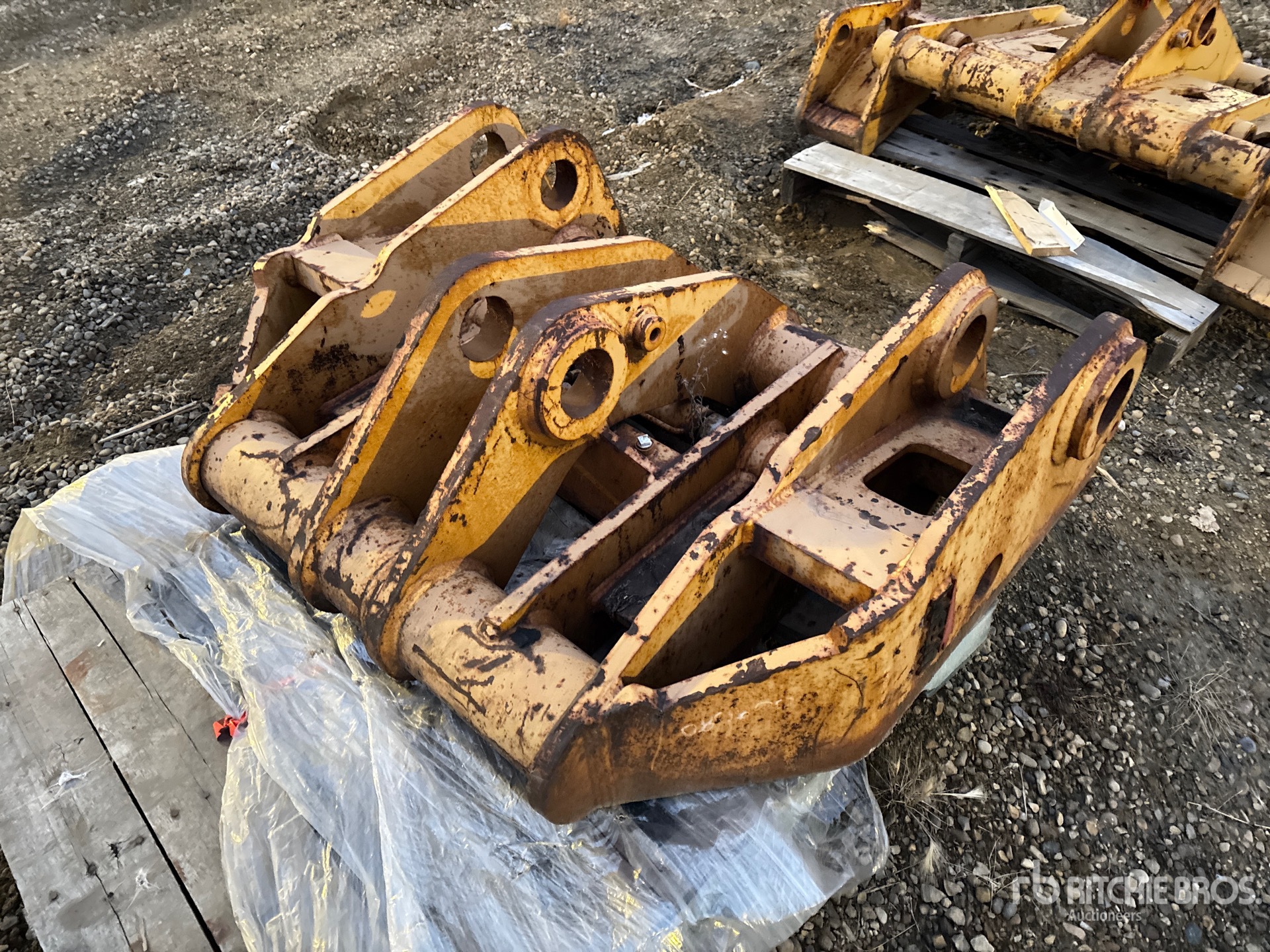 General Appearance with Foto, angolo anteriore sinistro