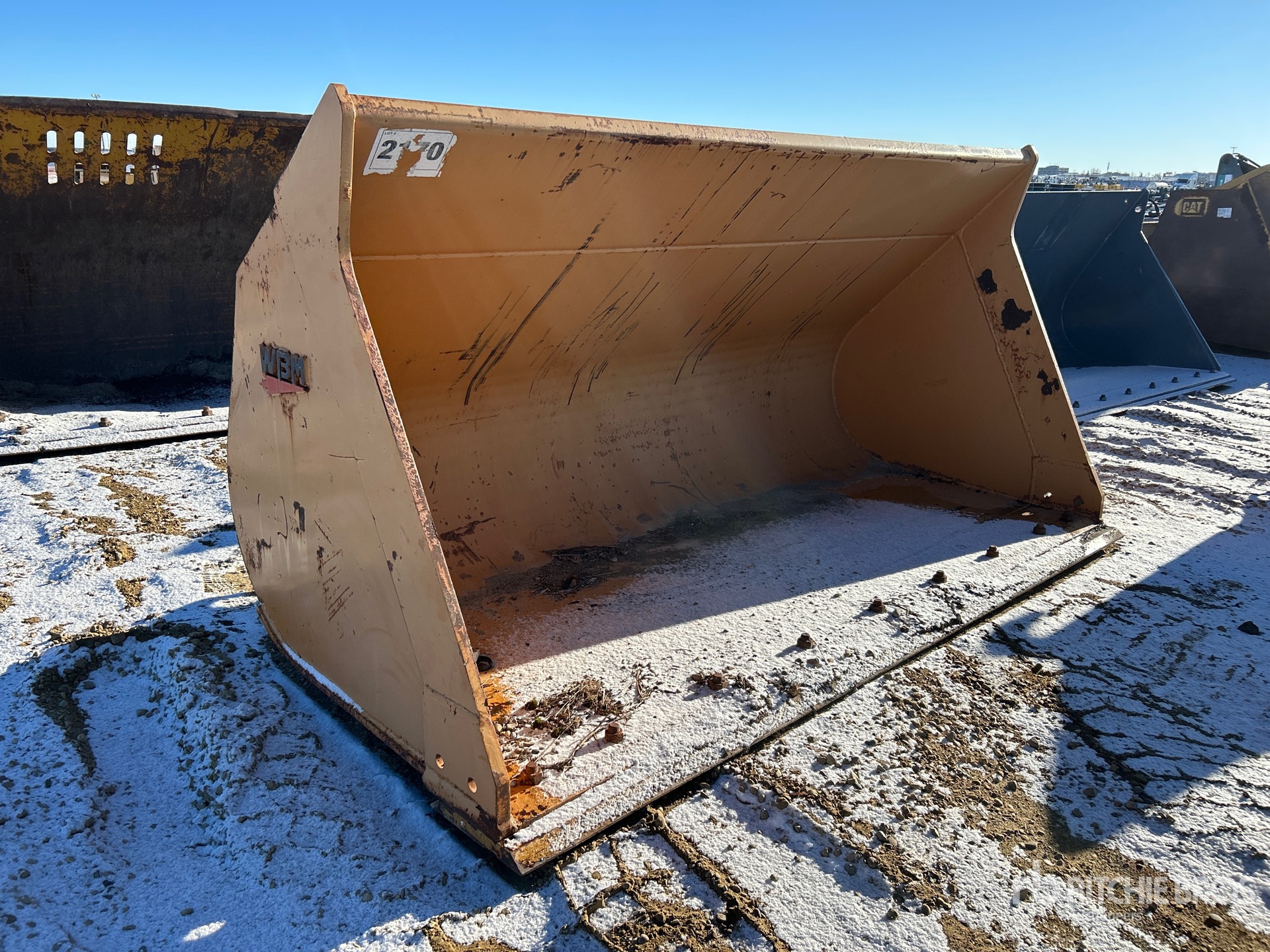 General Appearance with Bild, Ecke vorne rechts