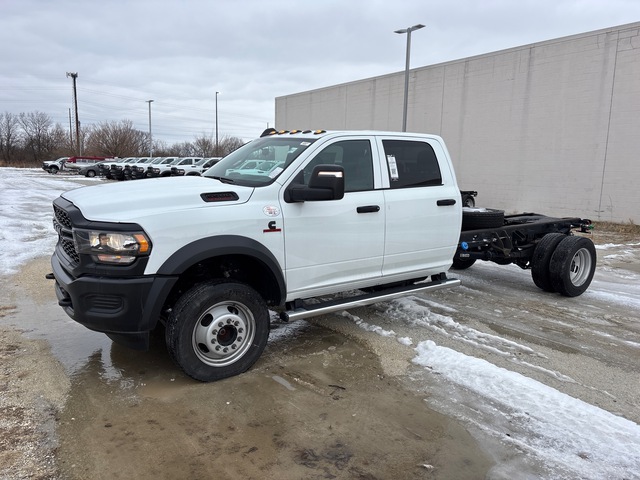 2024 Ram 5500 4x4 Crew Cab Cab and Chassis (Unused)
