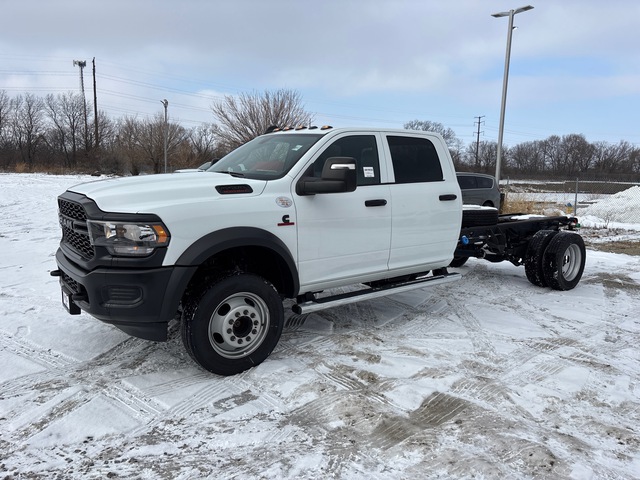 2024 Ram 5500 4x4 Crew Cab Cab and Chassis