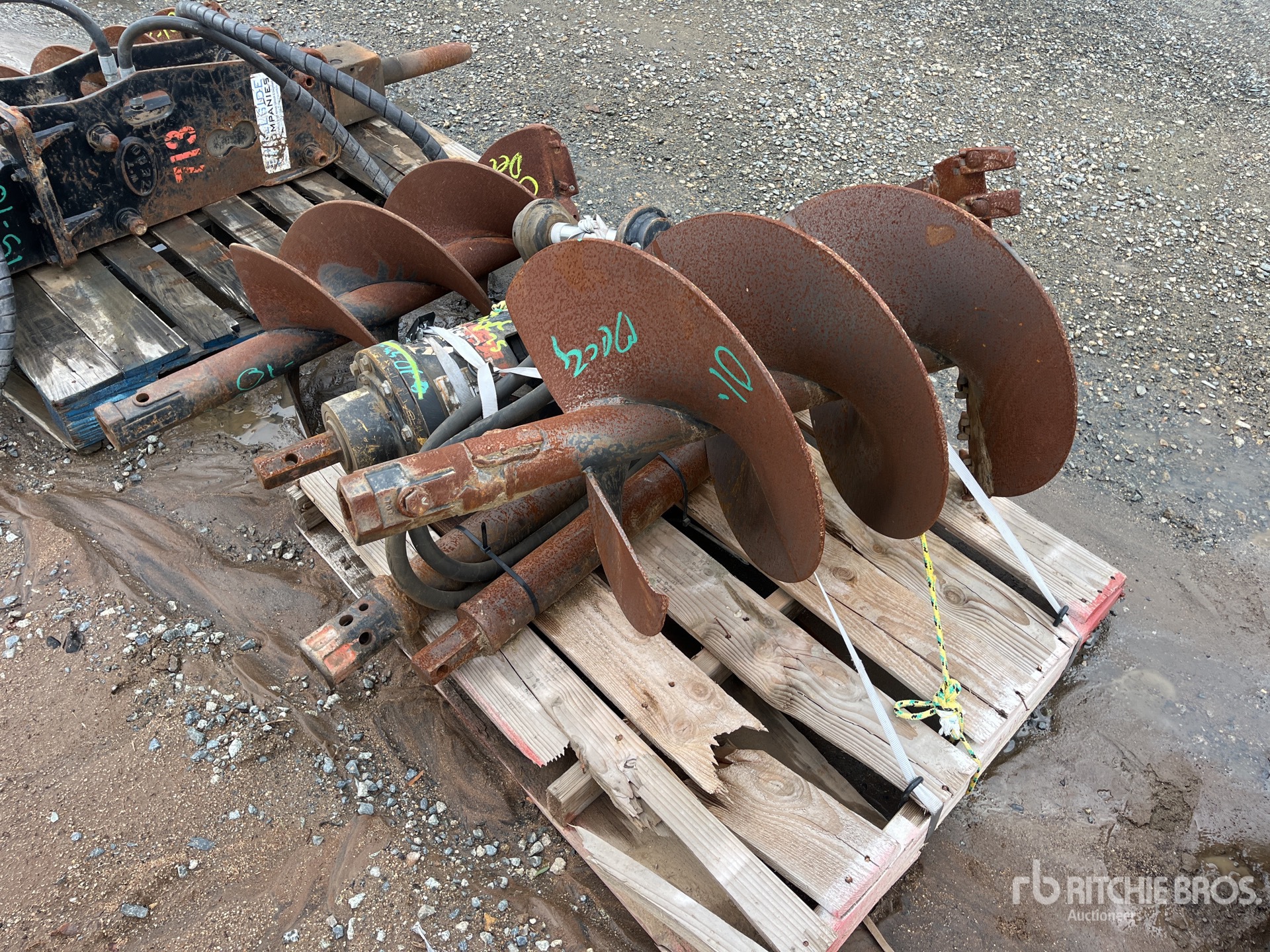 General Appearance with Bild, Ecke hinten rechts