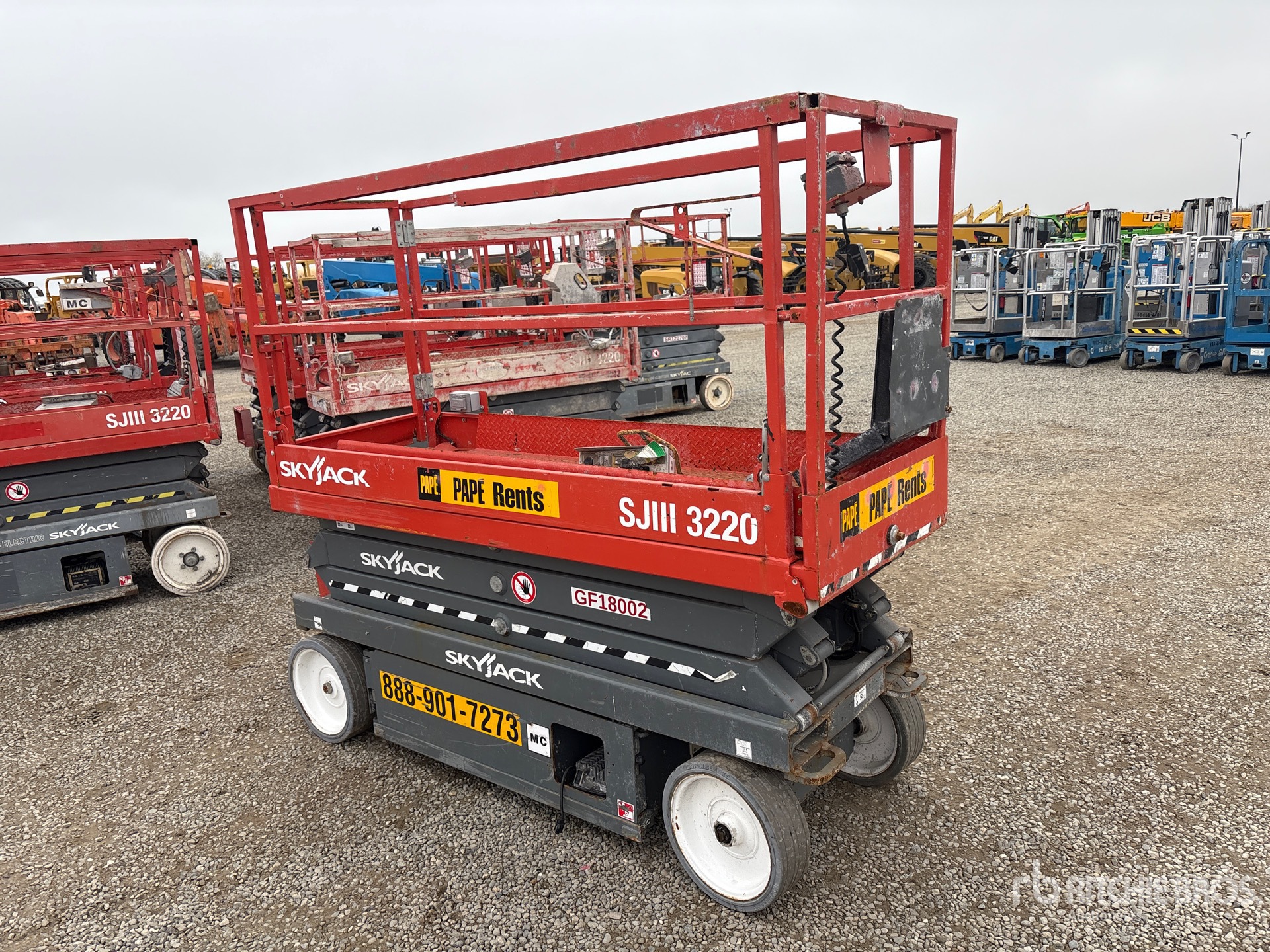 General Appearance with Picture, Right Front Corner