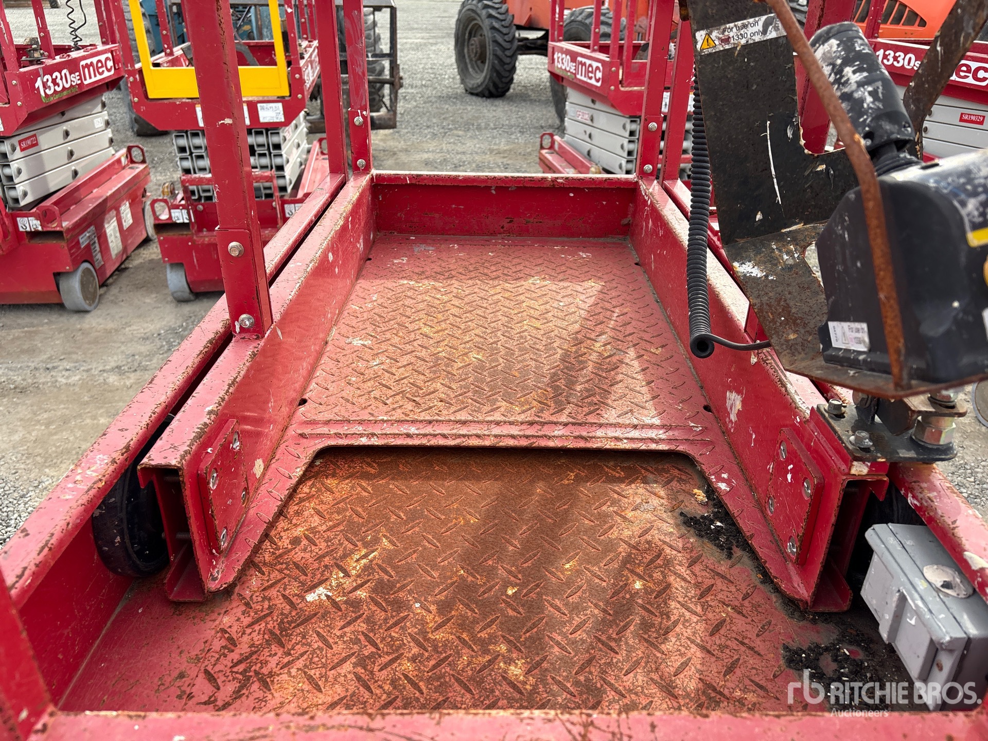 Control Station Upper with 