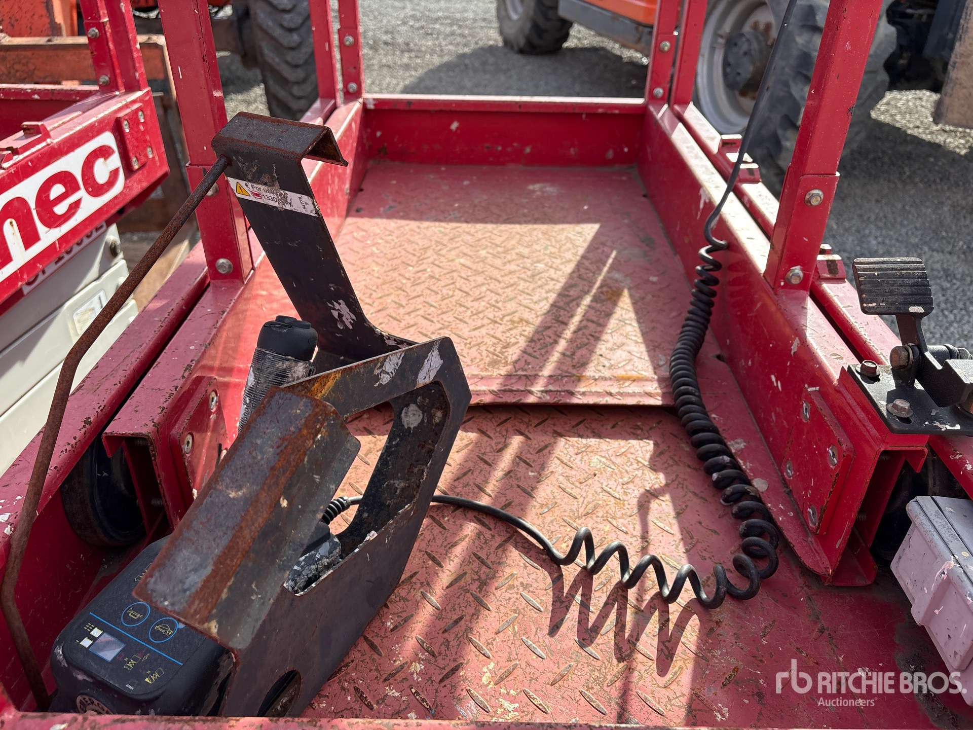 Control Station Upper with 