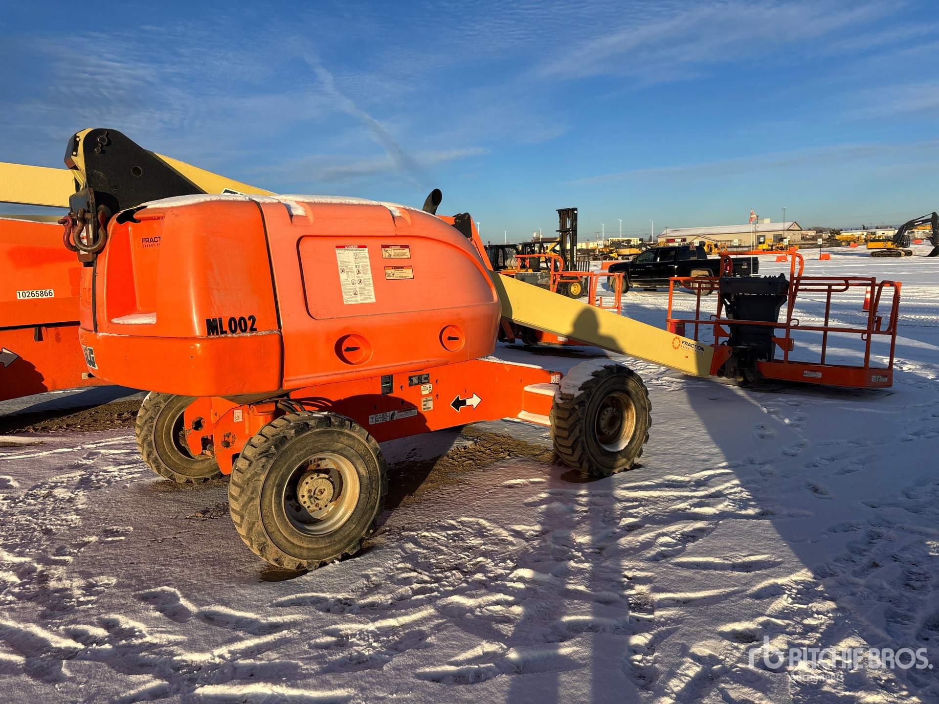 General Appearance with Bild, Ecke hinten rechts