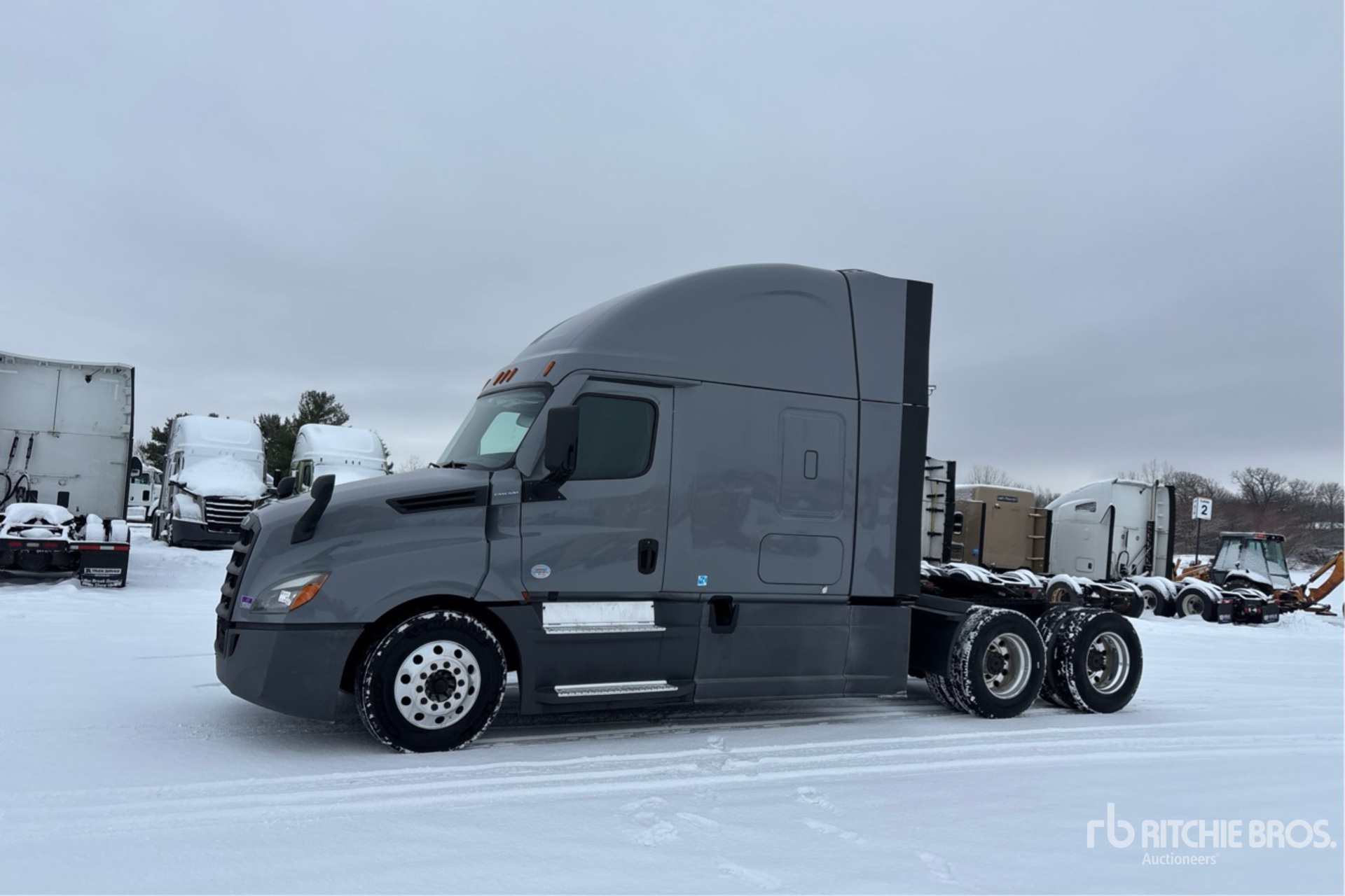 General Appearance with Picture, Left Front Corner