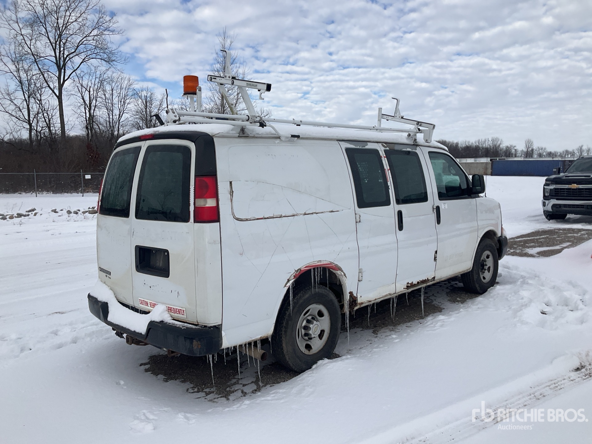 General Appearance with Picture, Right Rear Corner