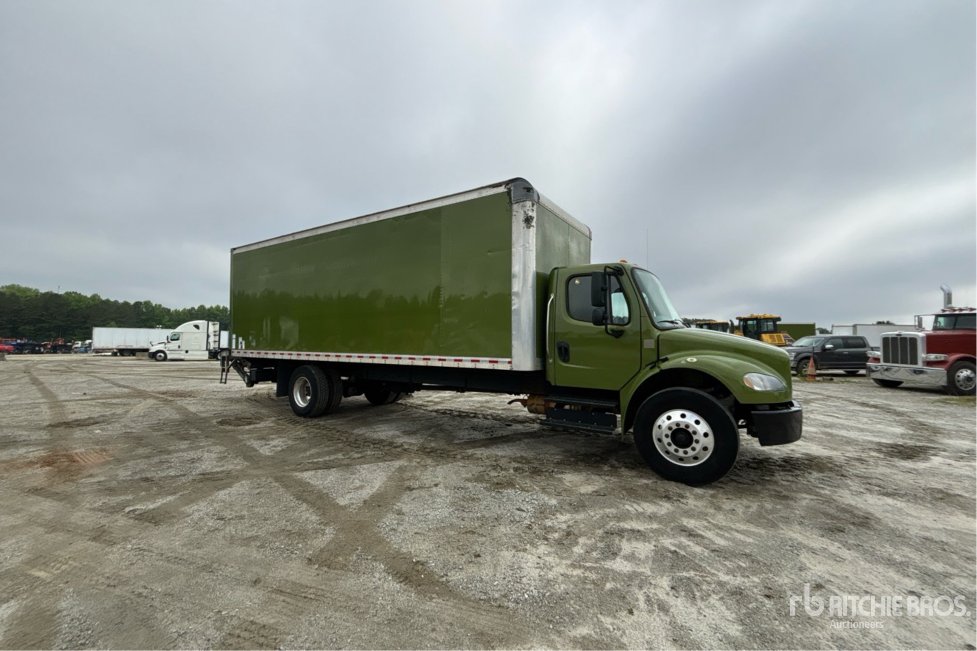 General Appearance with Image, coin avant droit