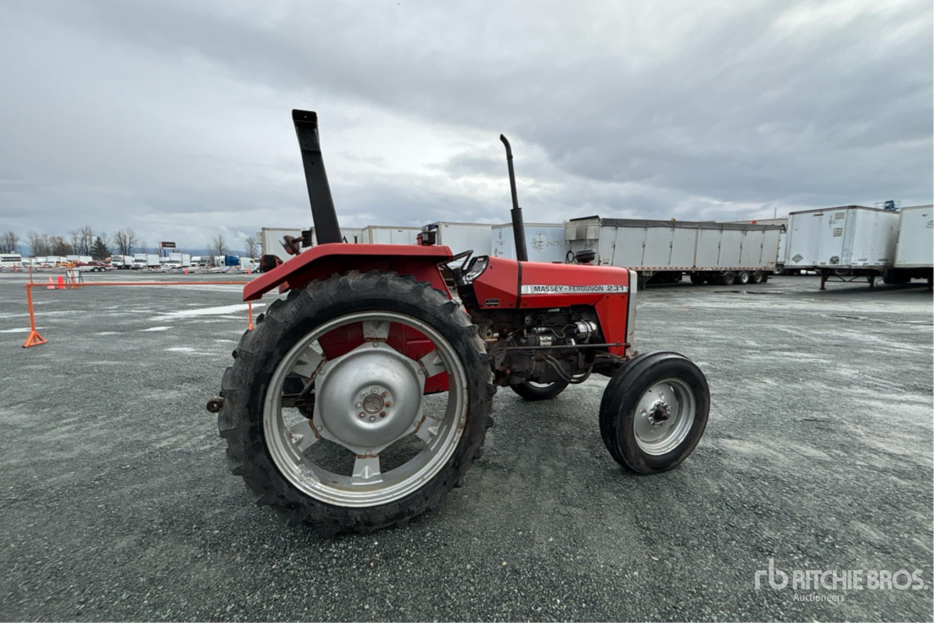 General Appearance with Picture, Right Rear Corner