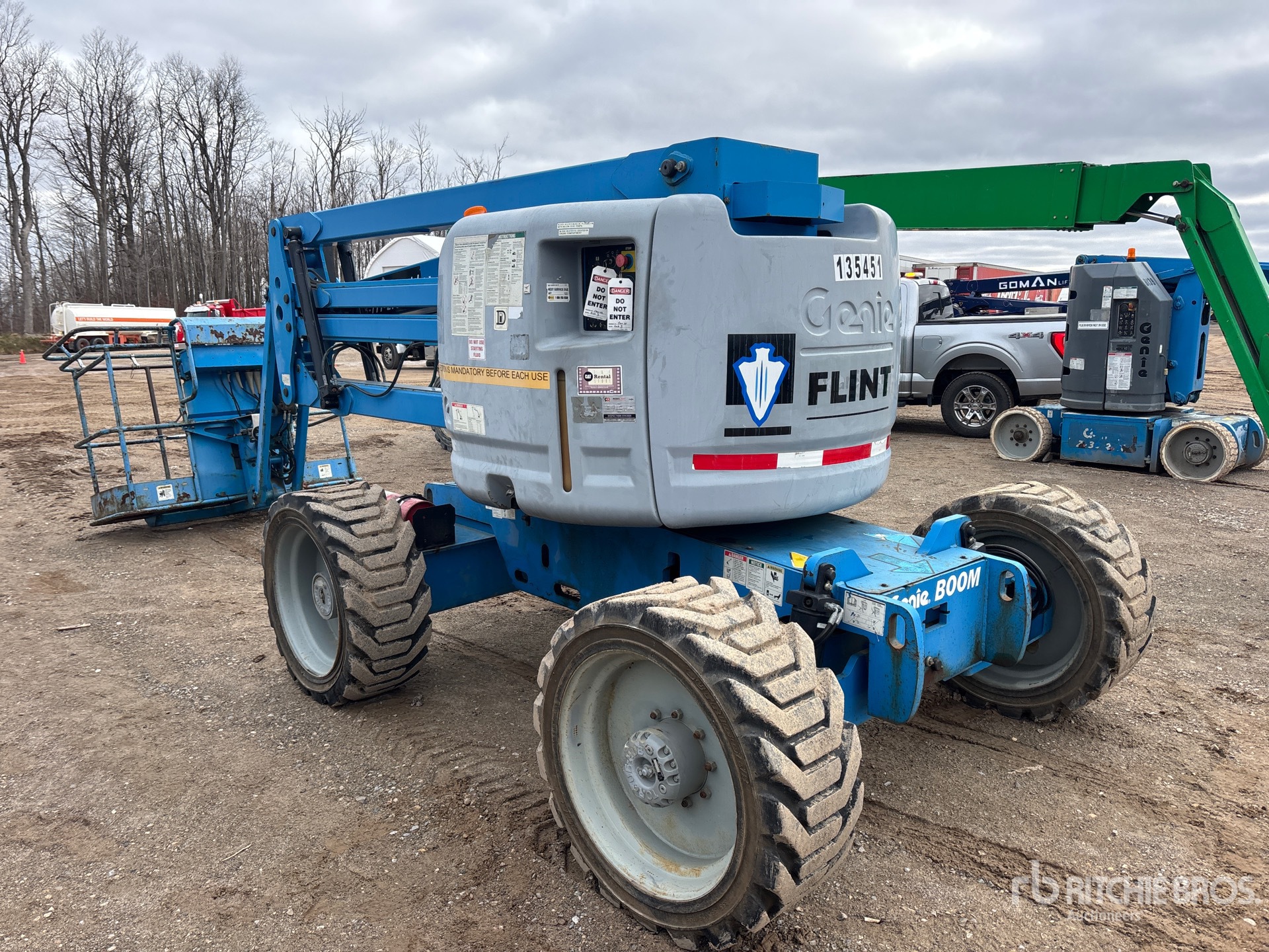 General Appearance with Picture, Left Rear Corner