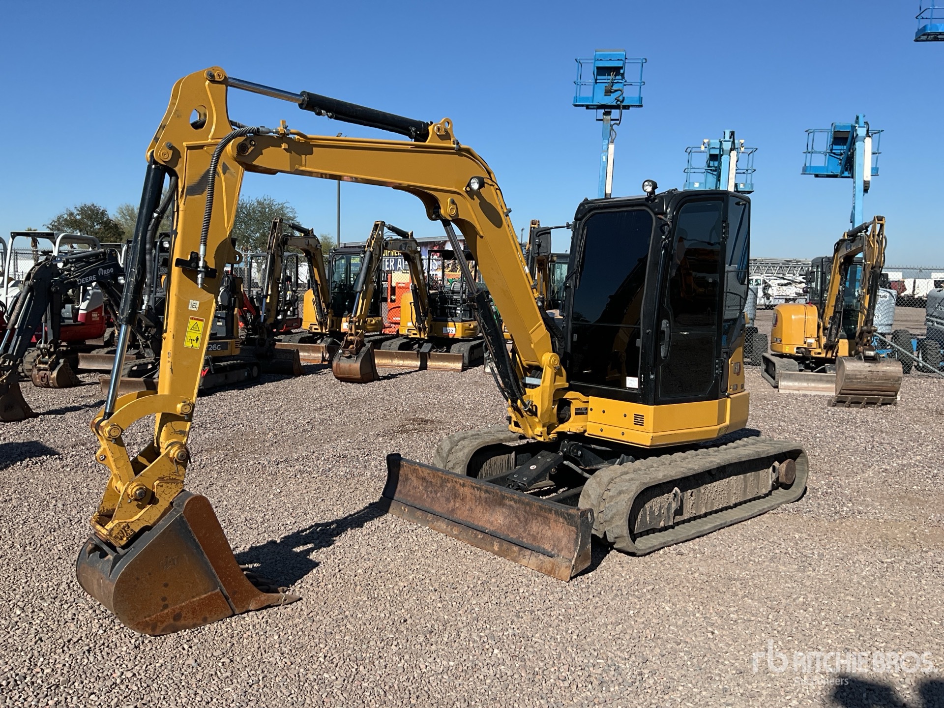 General Appearance with Featured Photo