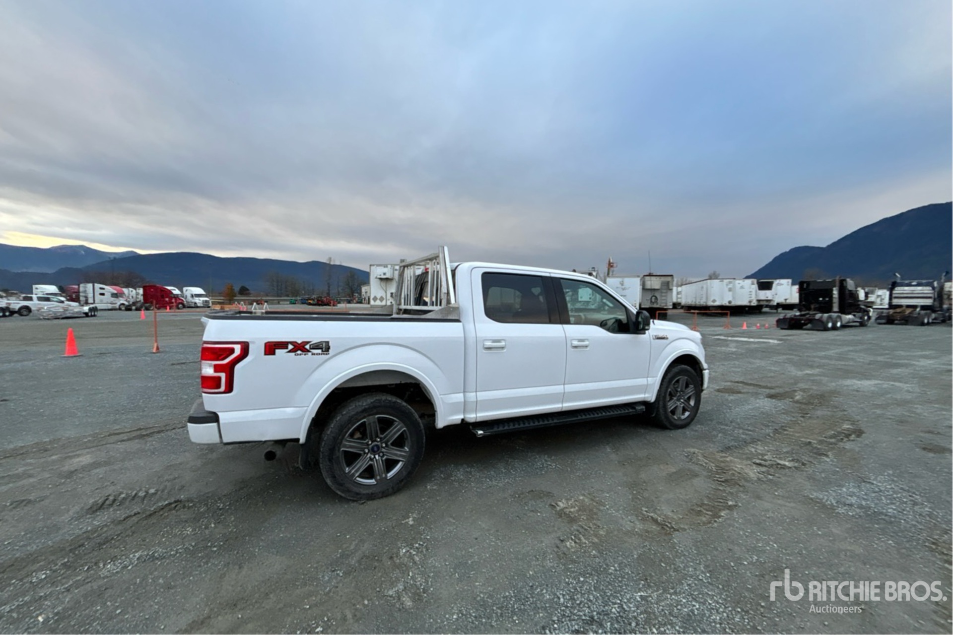 General Appearance with Picture, Right Rear Corner