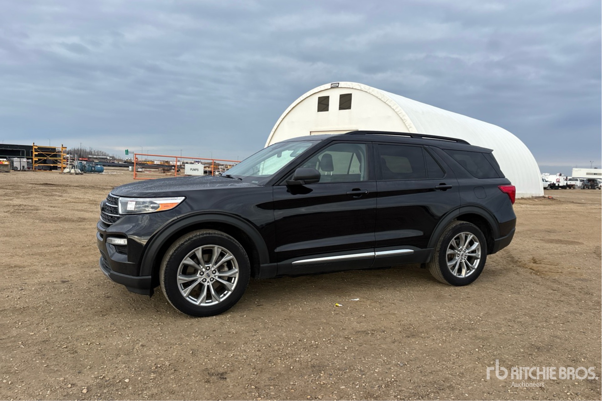 General Appearance with Picture, Left Front Corner