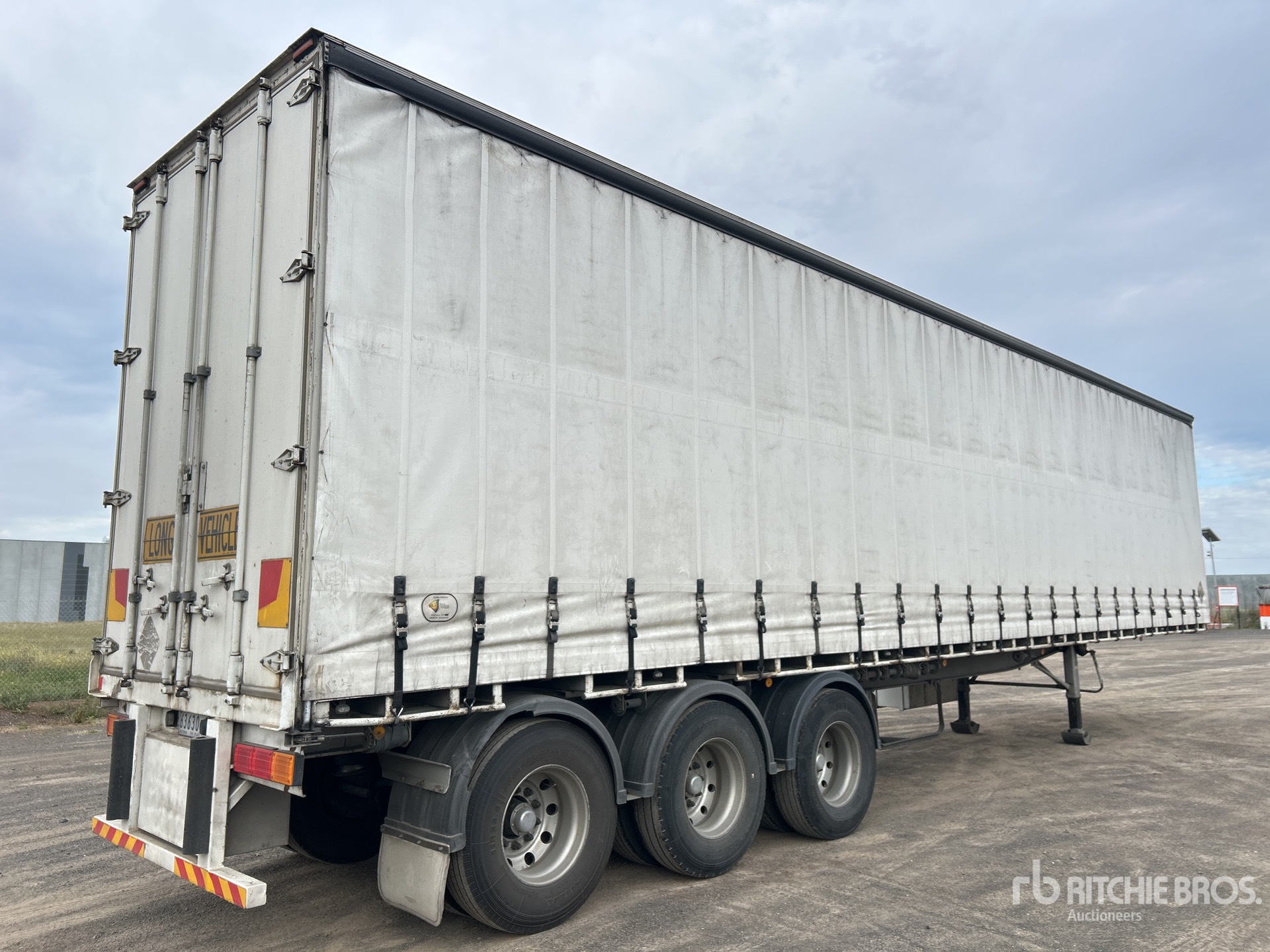 General Appearance with Image, coin arrière gauche