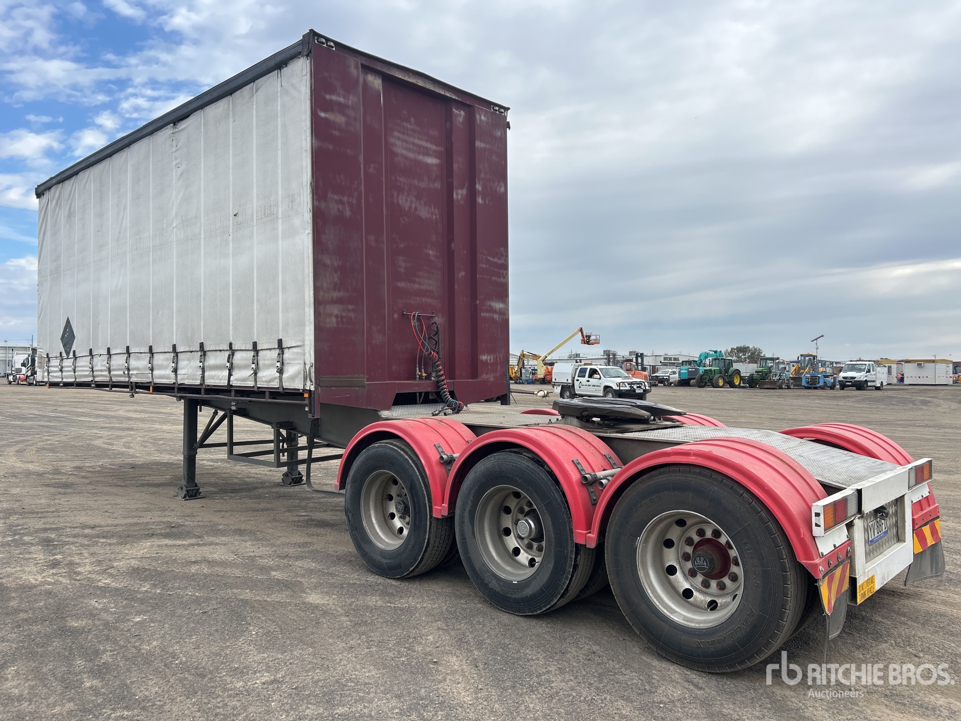 General Appearance with Image, coin arrière droit