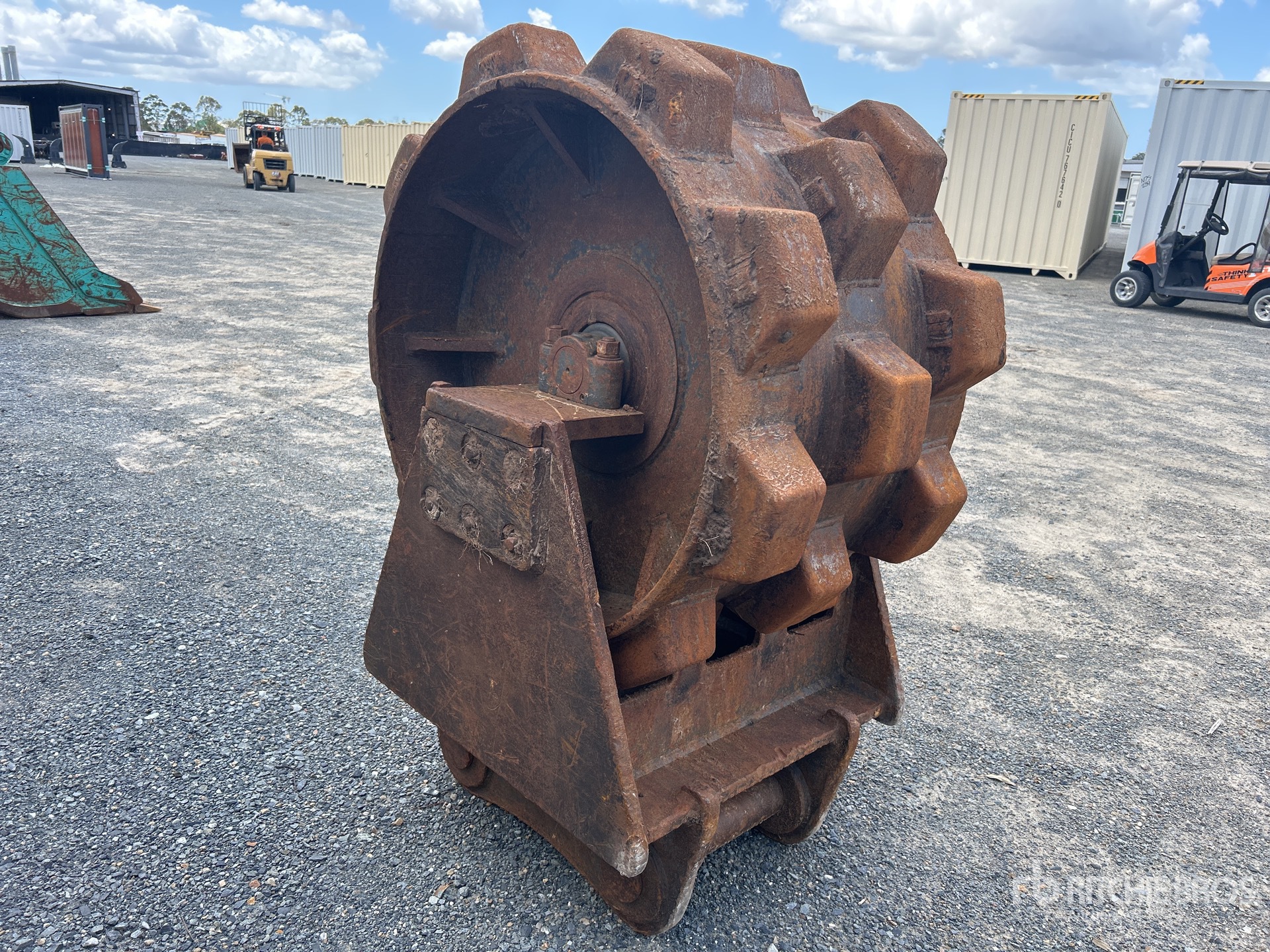 General Appearance with Picture, Left Rear Corner