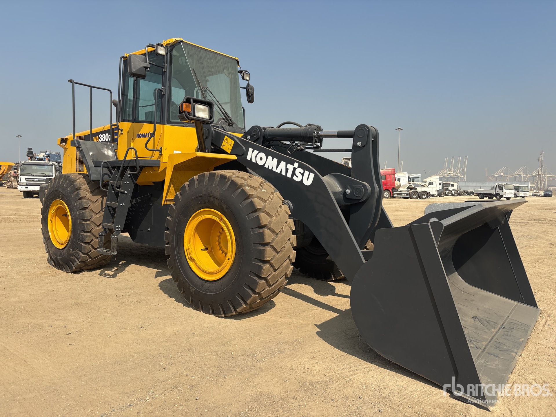 General Appearance with Picture, Right Front Corner