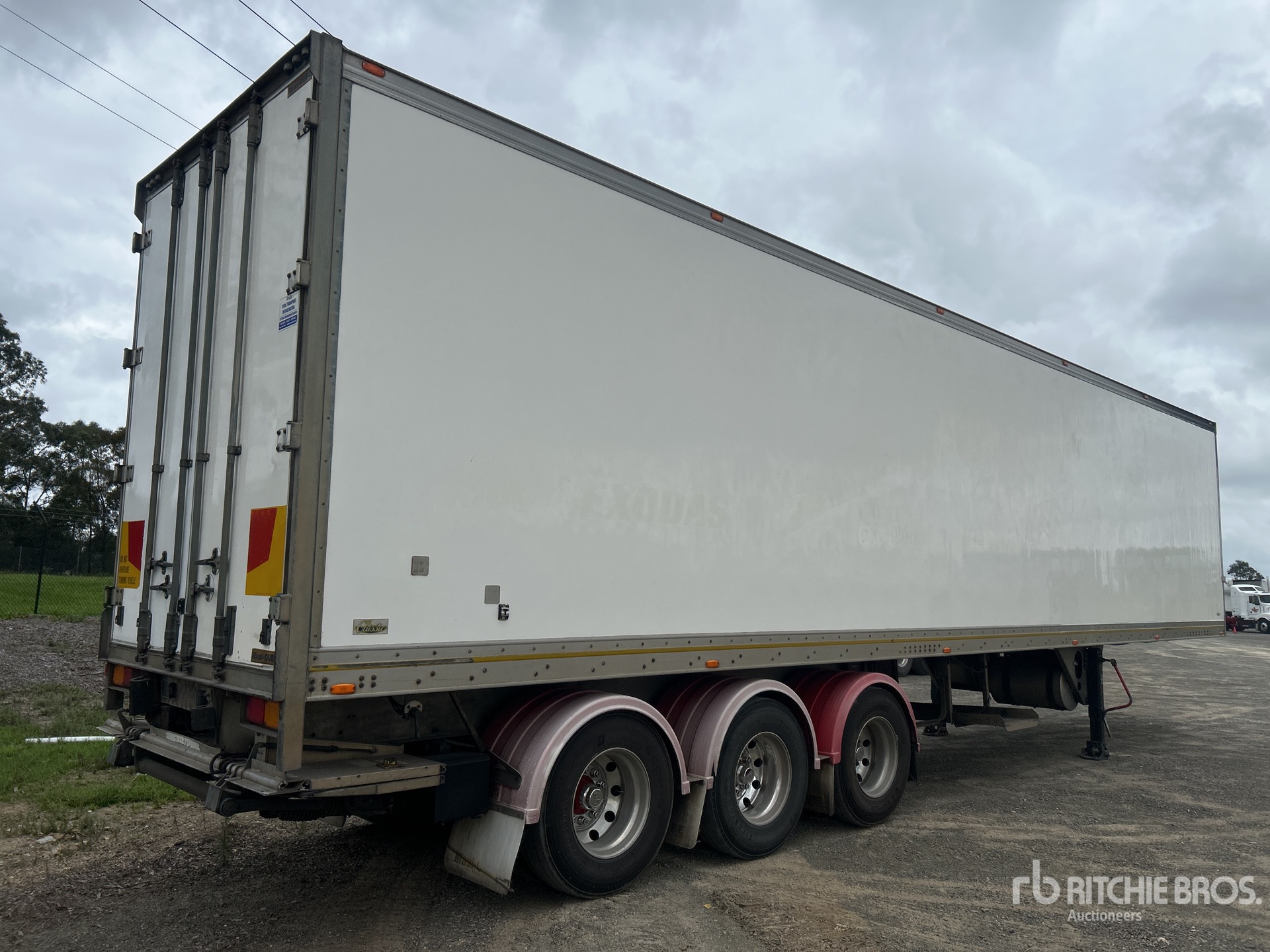 General Appearance with Picture, Left Rear Corner