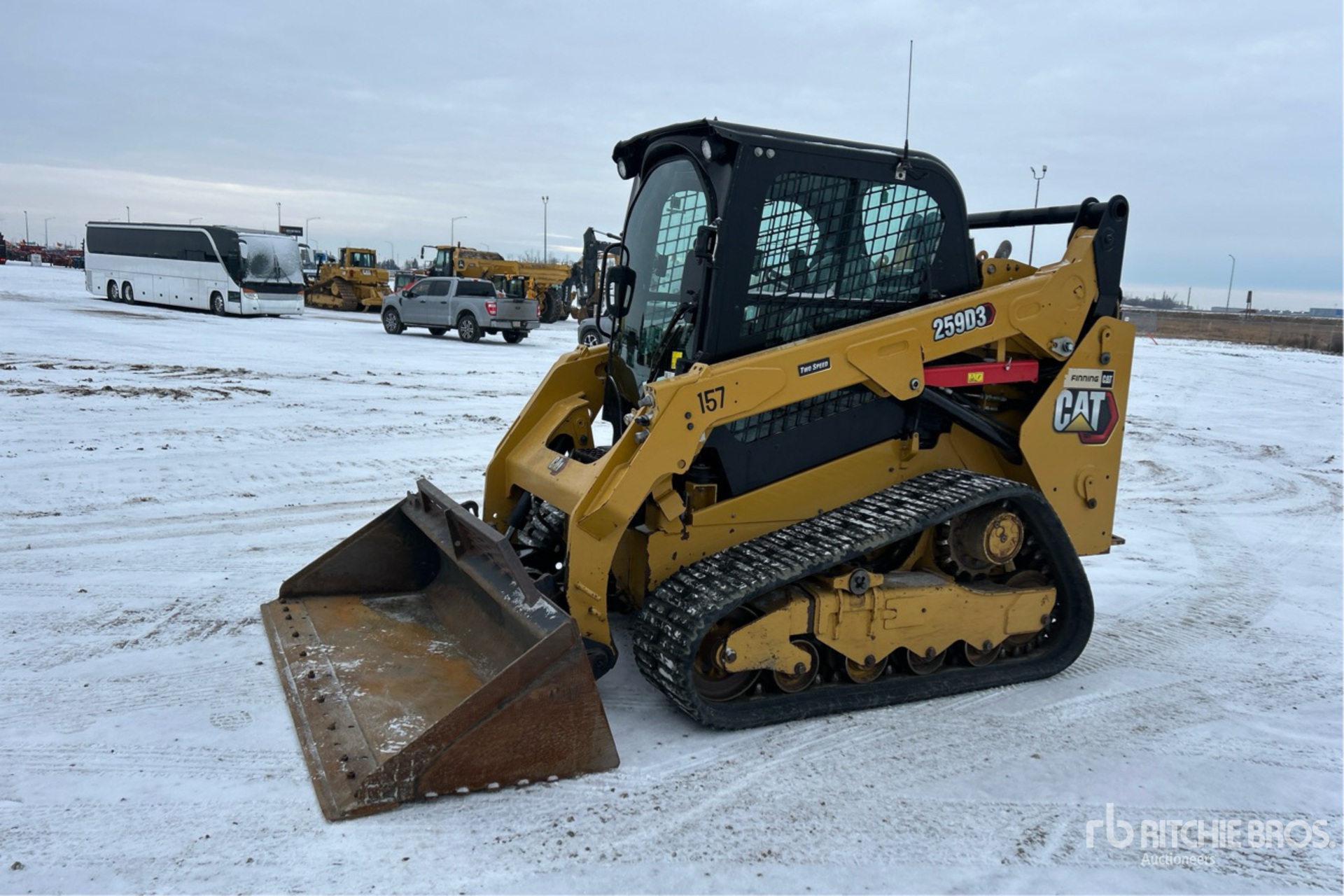 General Appearance with Picture, Left Front Corner