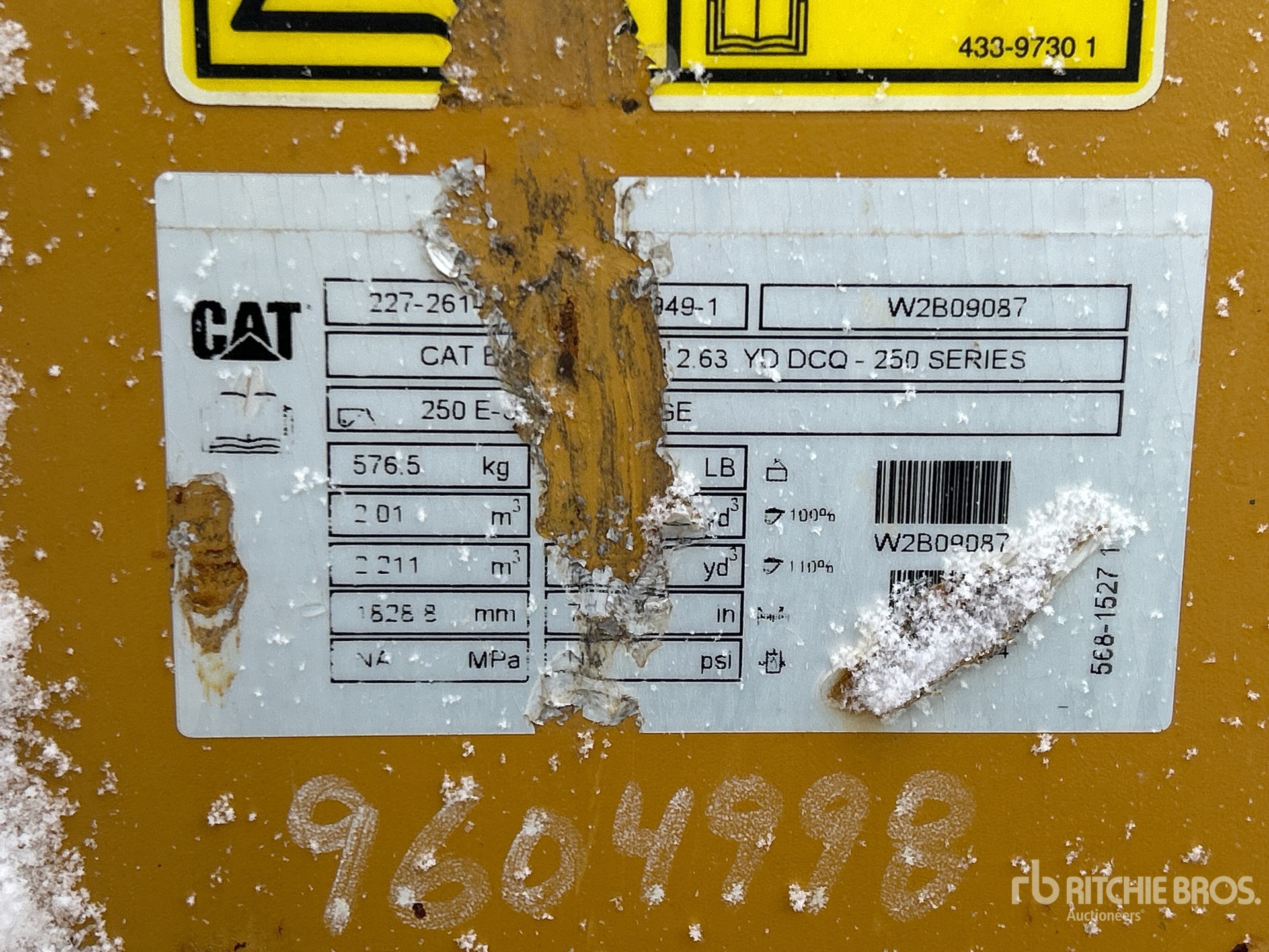 General Appearance with Seriennummer / FIN