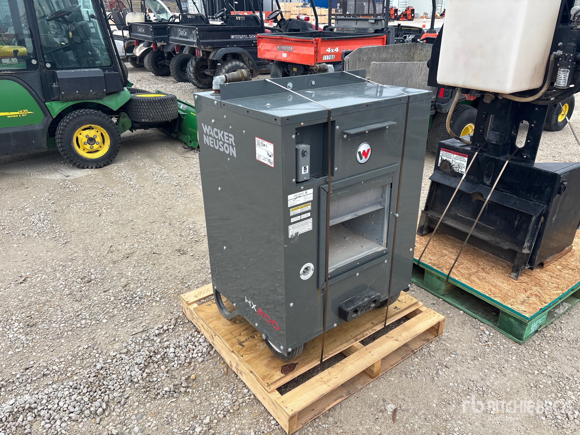 Aspect général with Image, coin avant droit