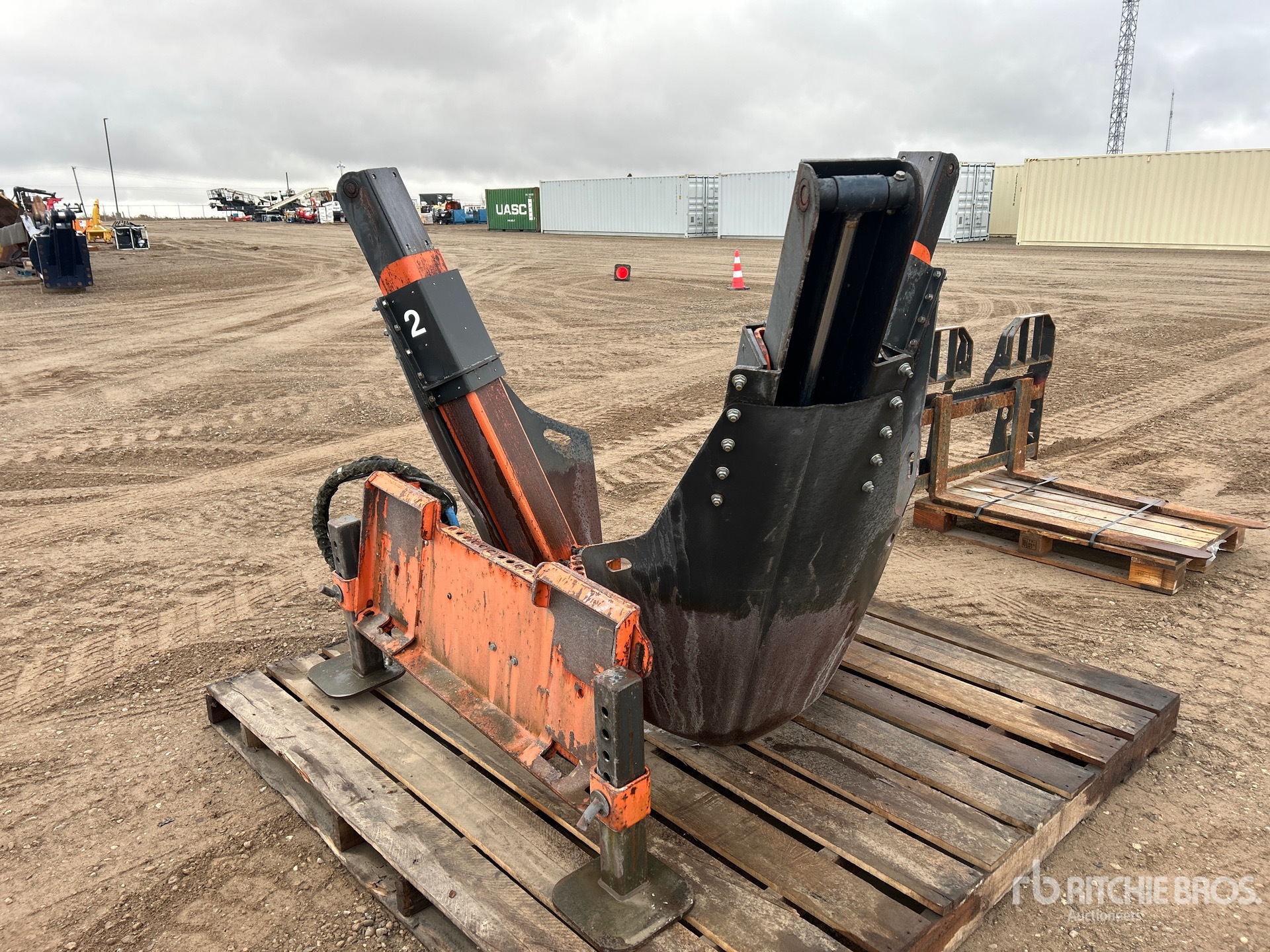 General Appearance with Bild, Ecke hinten rechts