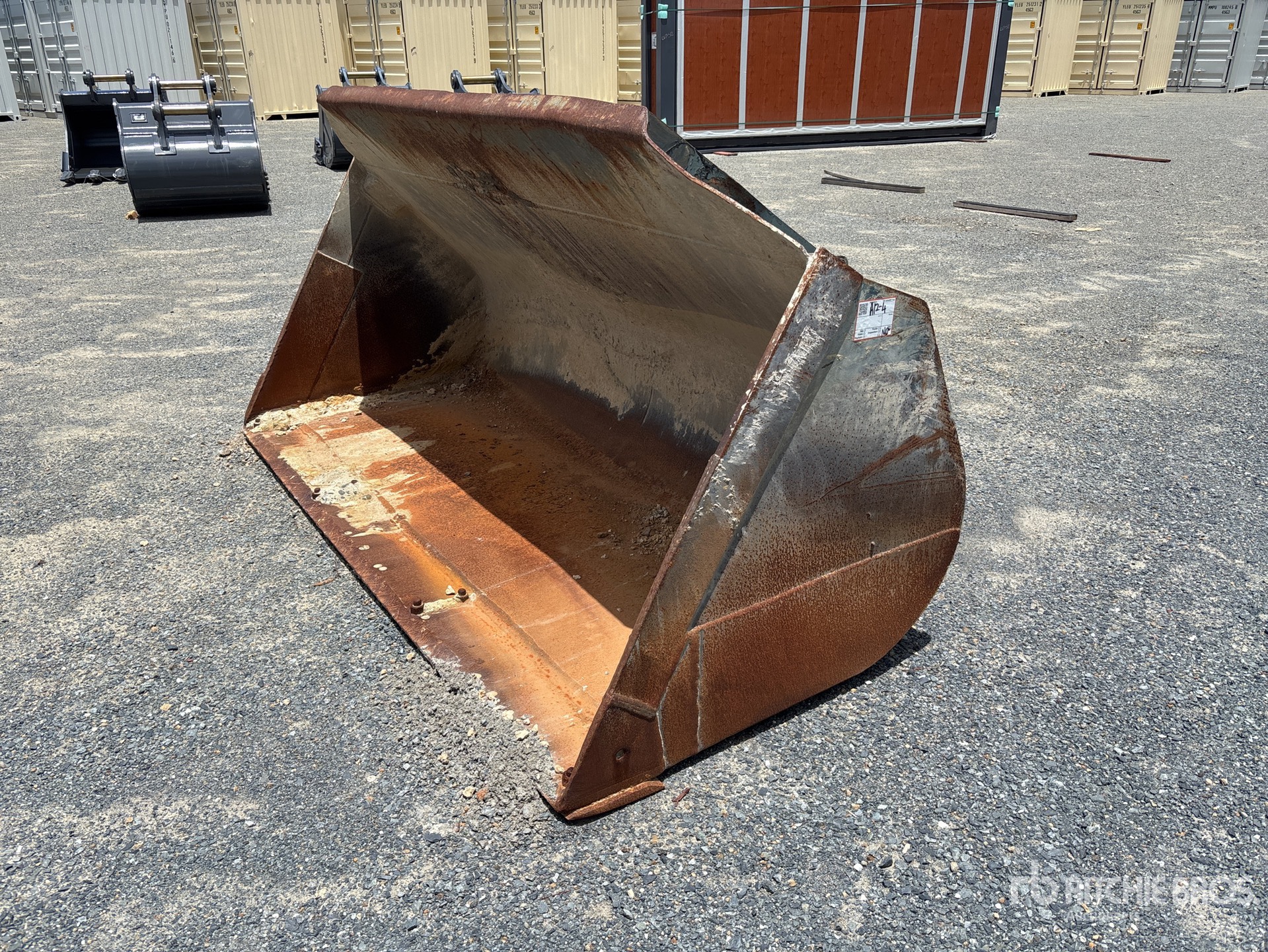 General Appearance with Bild, Ecke vorne links