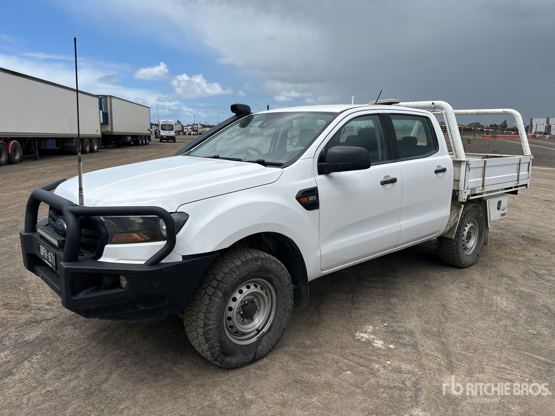 General Appearance with Picture, Right Front Corner