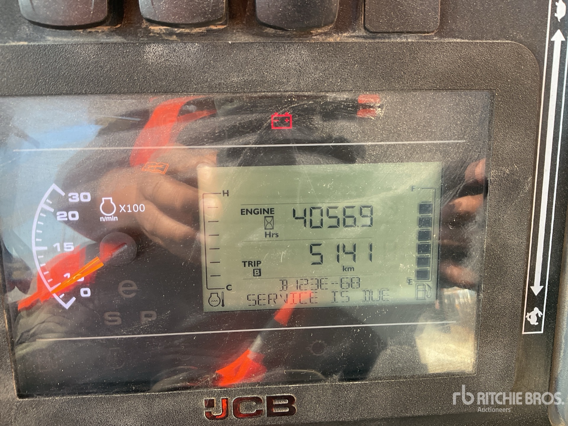 General Appearance with Hour Meter / Odometer