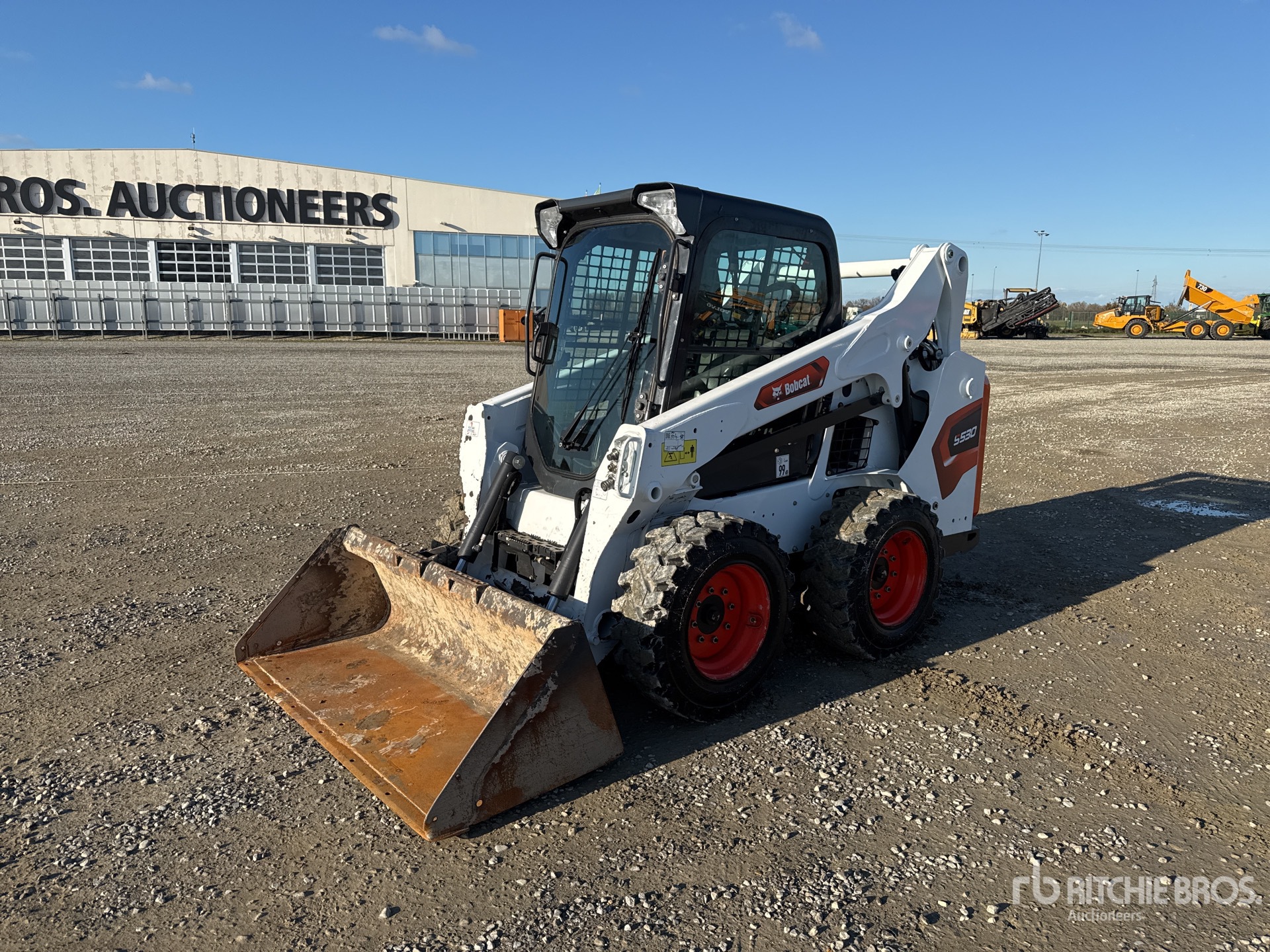 General Appearance with Bild, Ecke vorne links