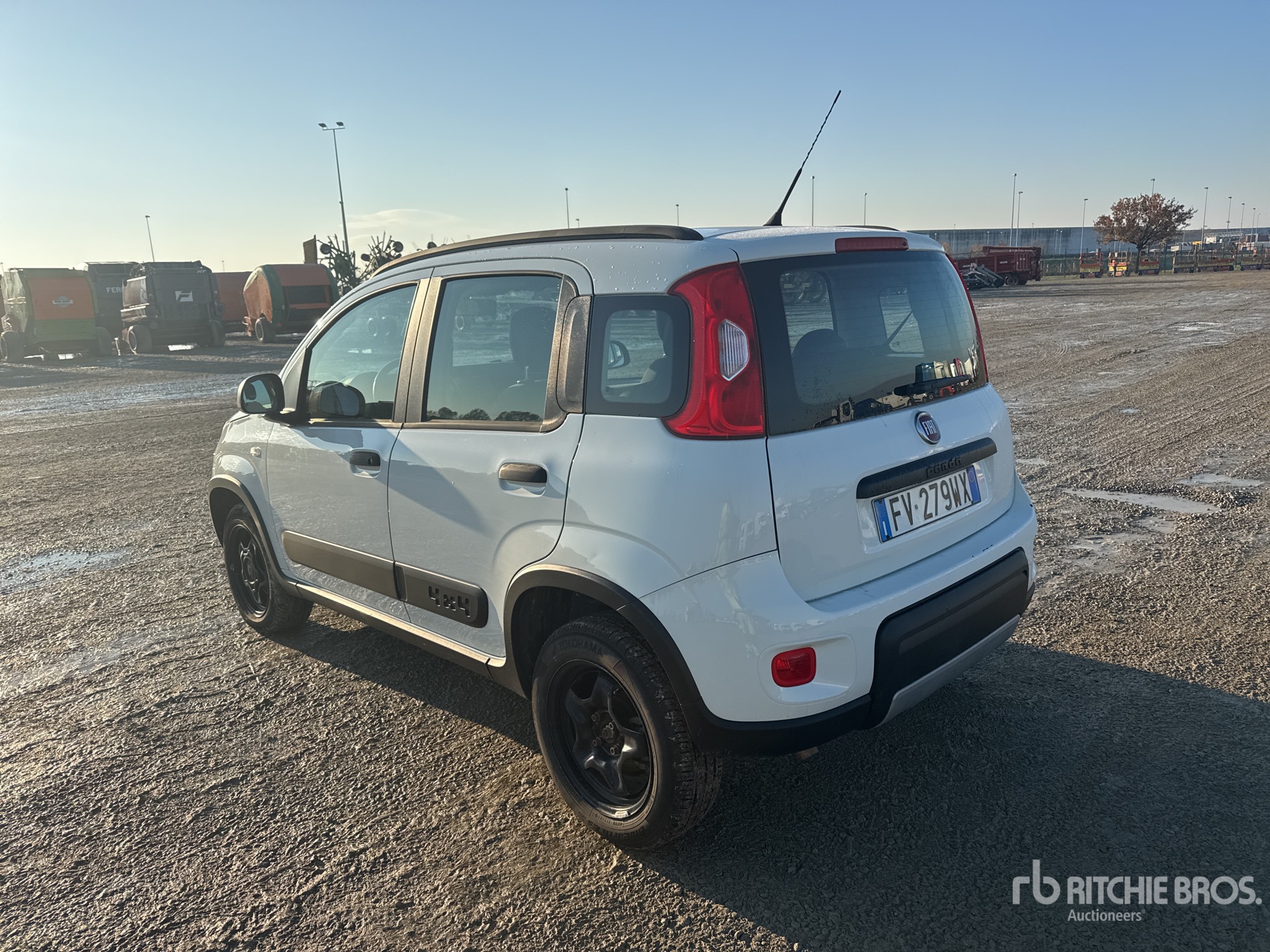 General Appearance with Picture, Left Rear Corner