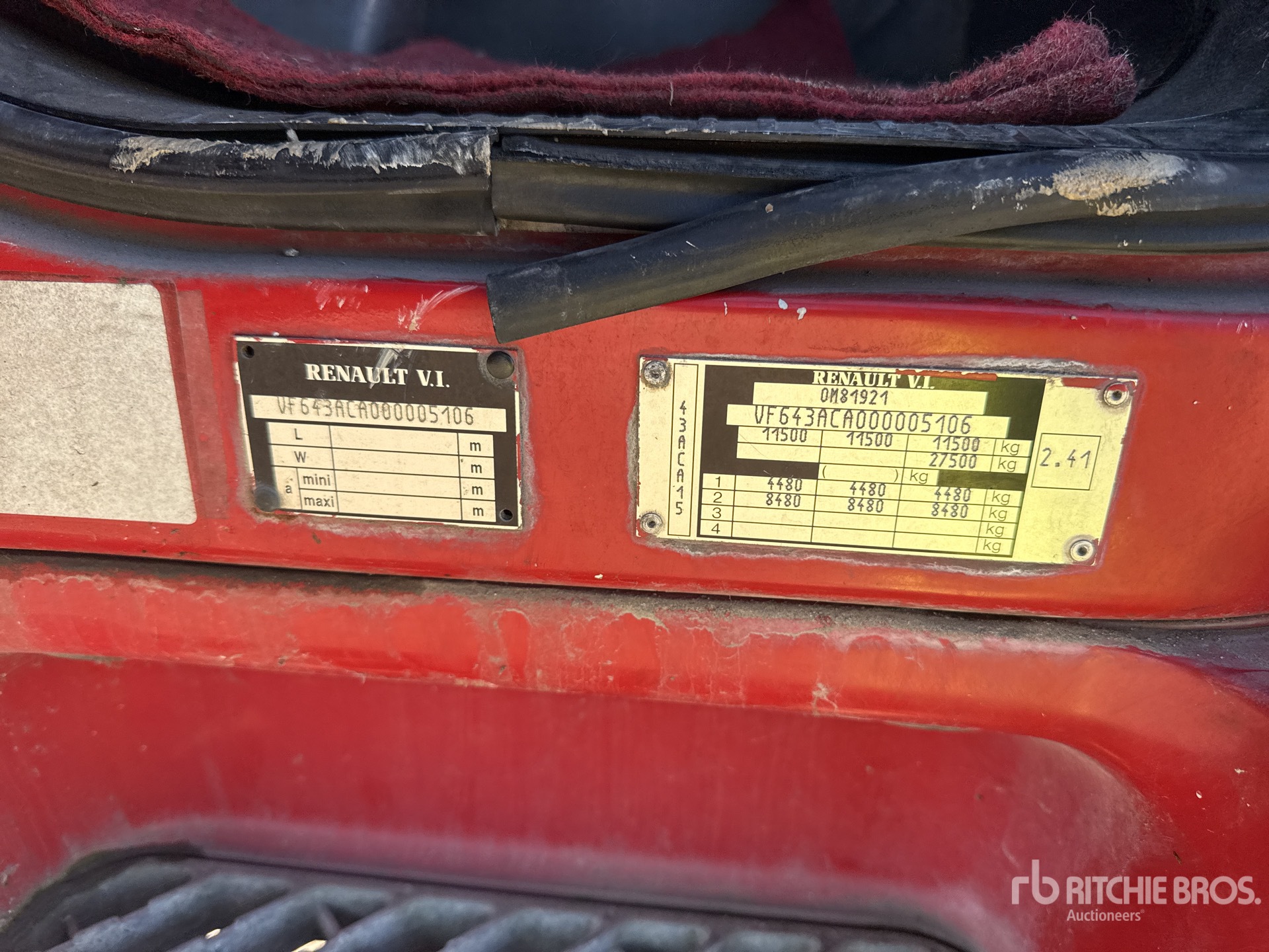 General Appearance with Seriennummer / FIN