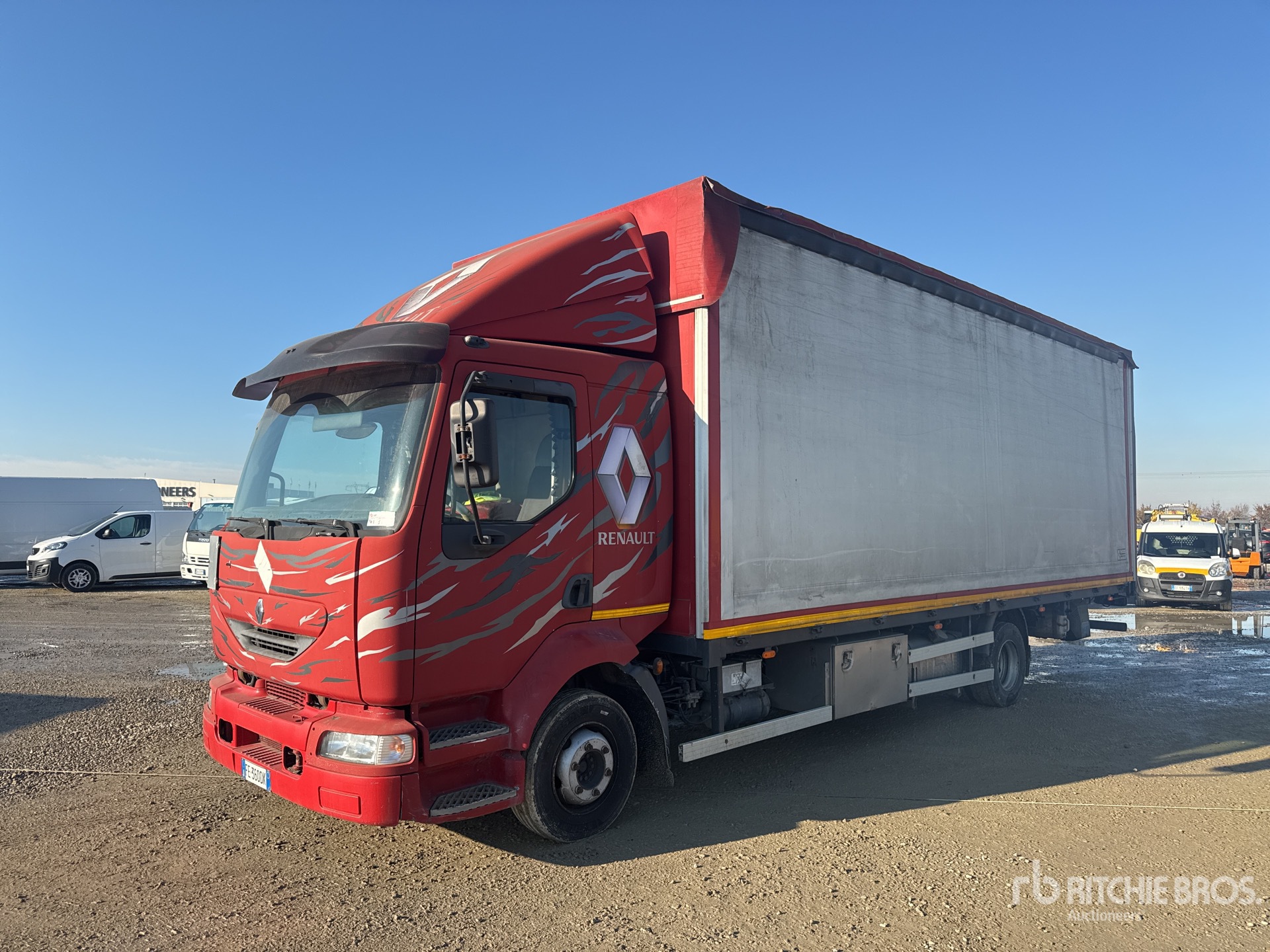 General Appearance with Bild, Ecke vorne links