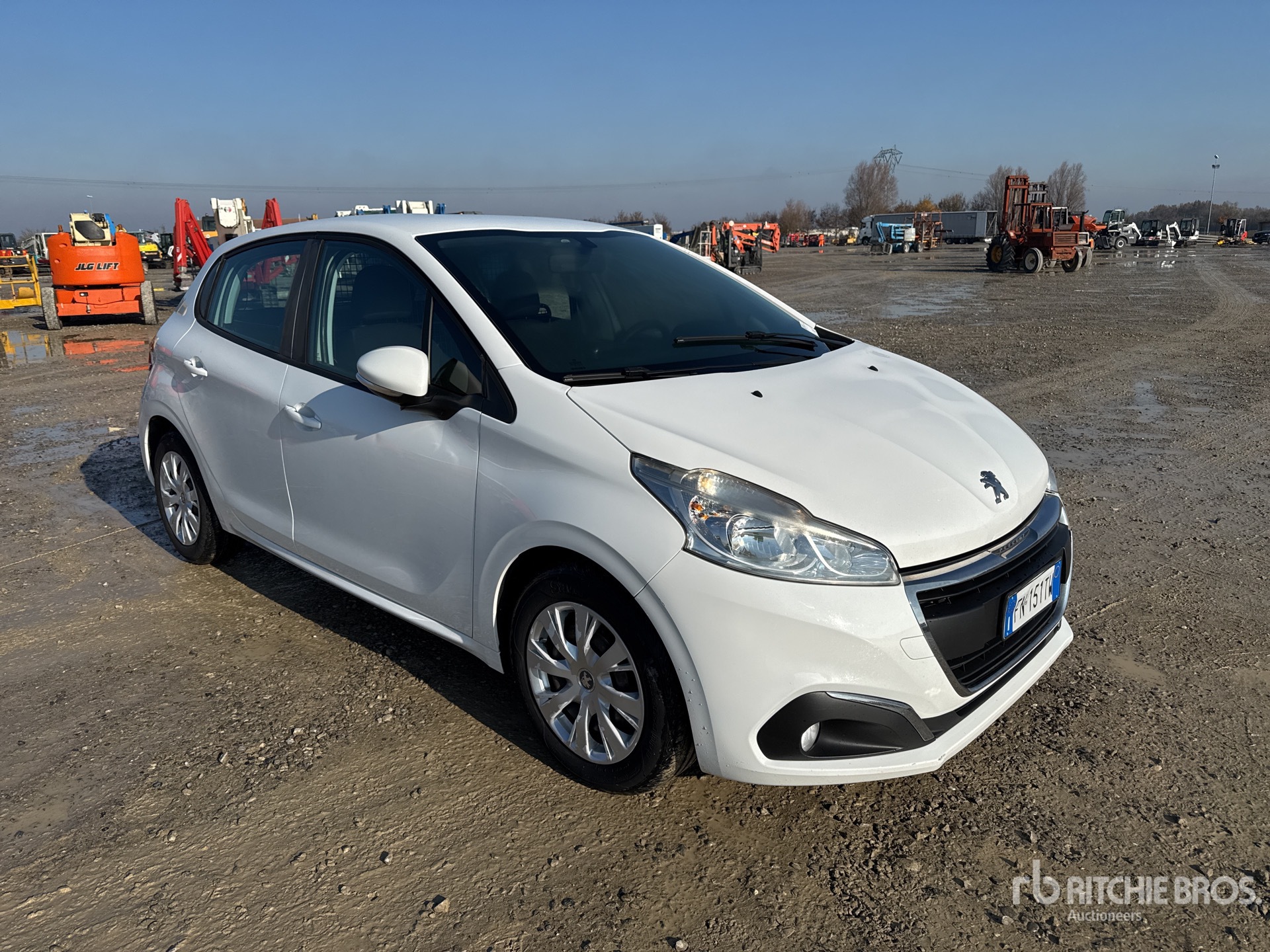 General Appearance with Picture, Right Front Corner