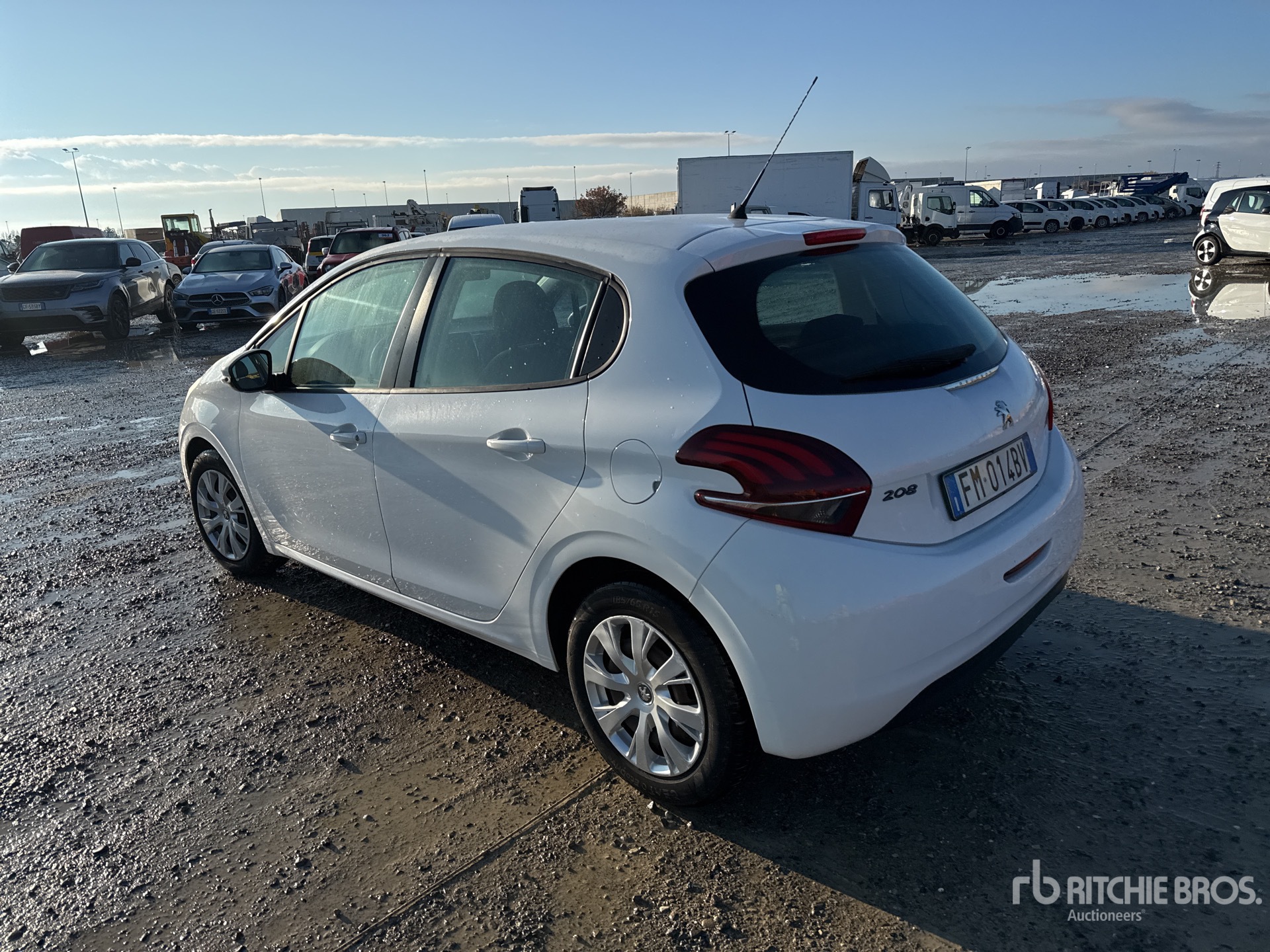 General Appearance with Picture, Left Rear Corner