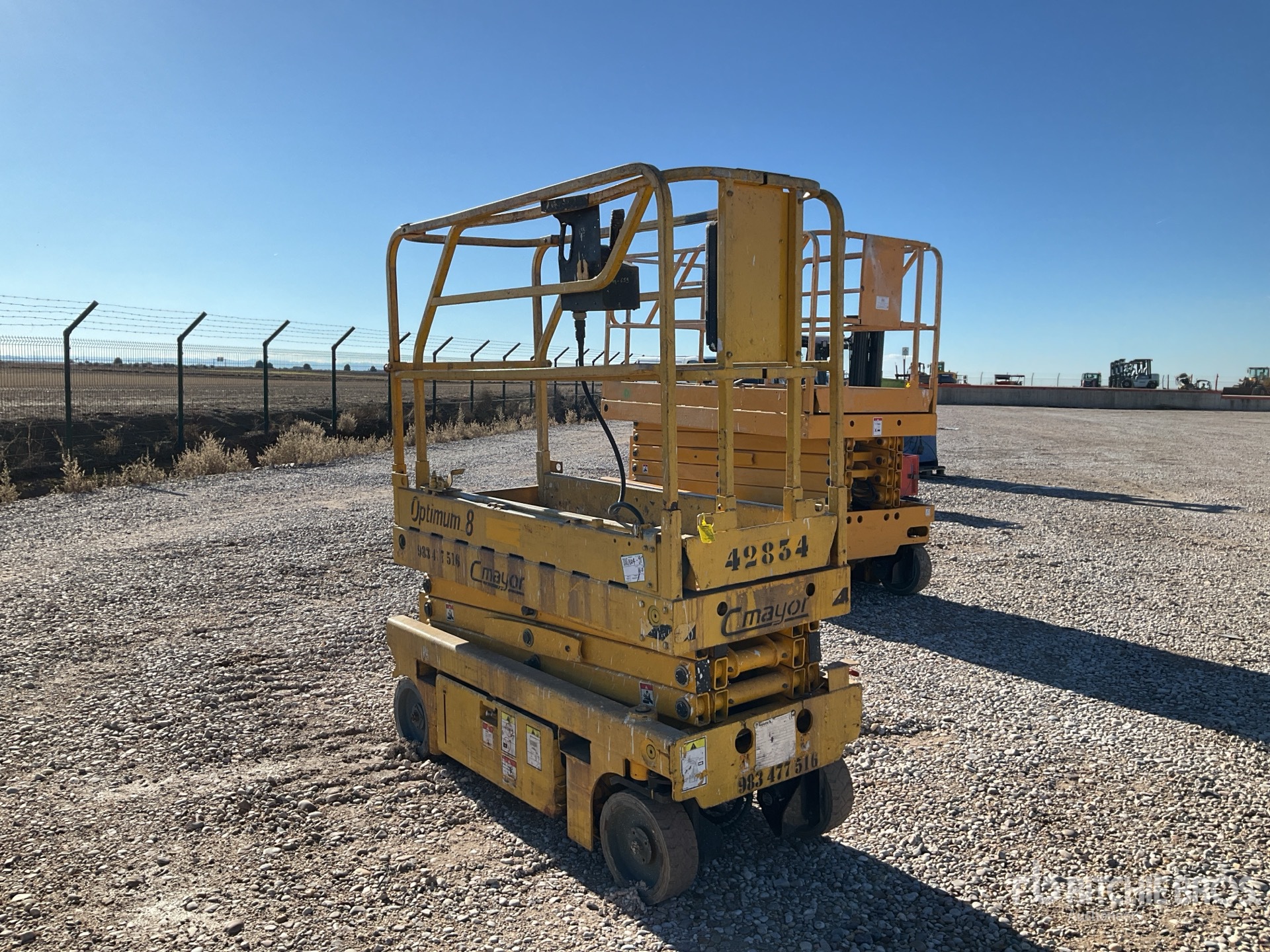 General Appearance with Imagen: esquina delantera derecha