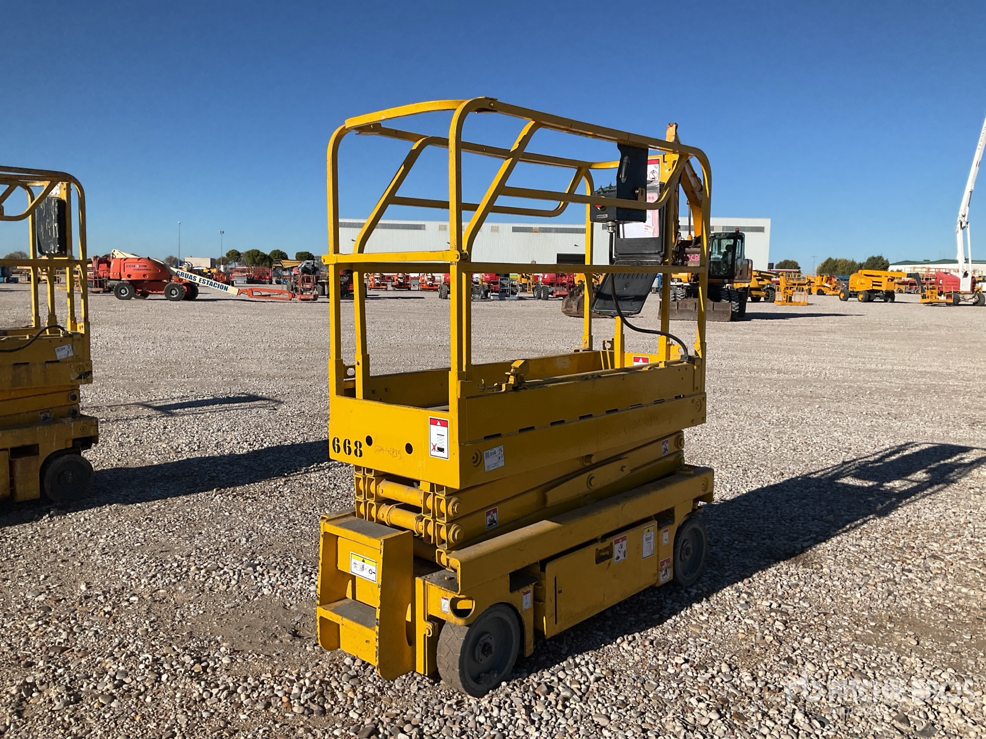 General Appearance with Imagen: esquina trasera derecha